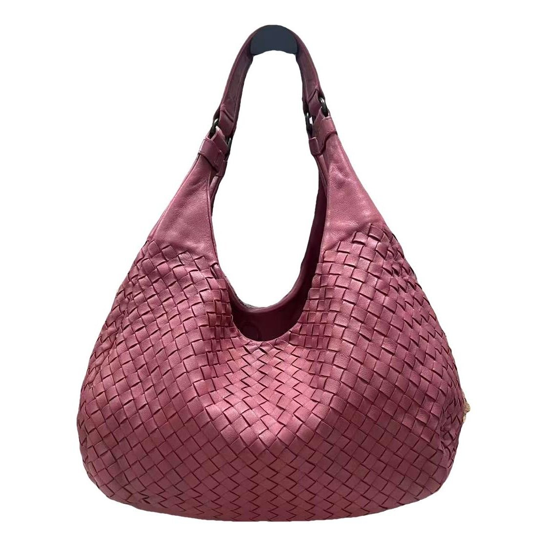 Veneta leather handbag