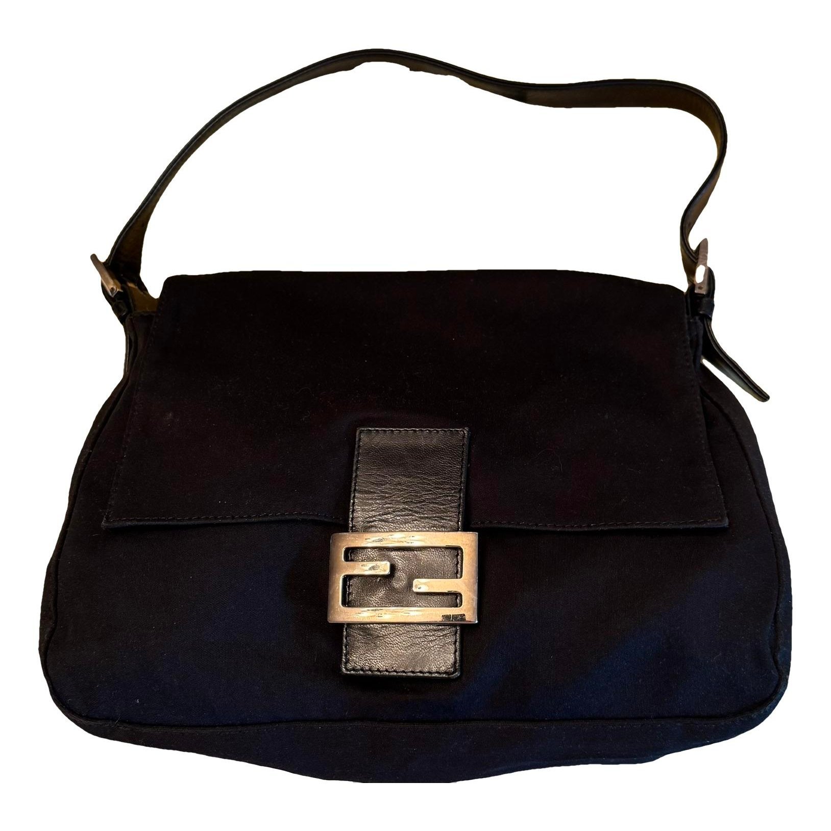 Baguette cloth handbag