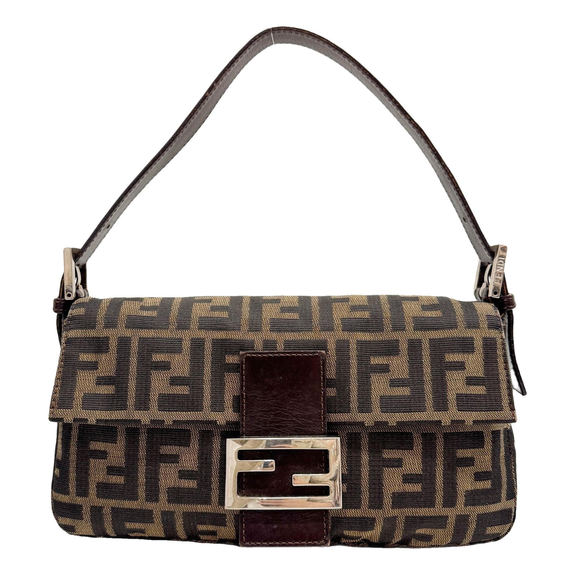 Baguette cloth handbag