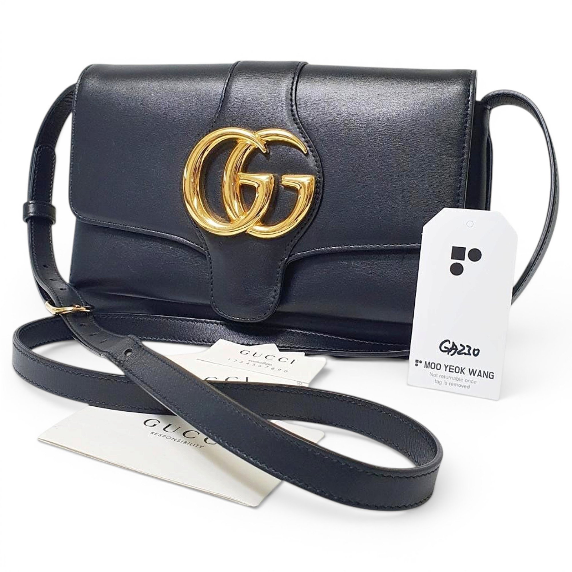 Leather handbag
