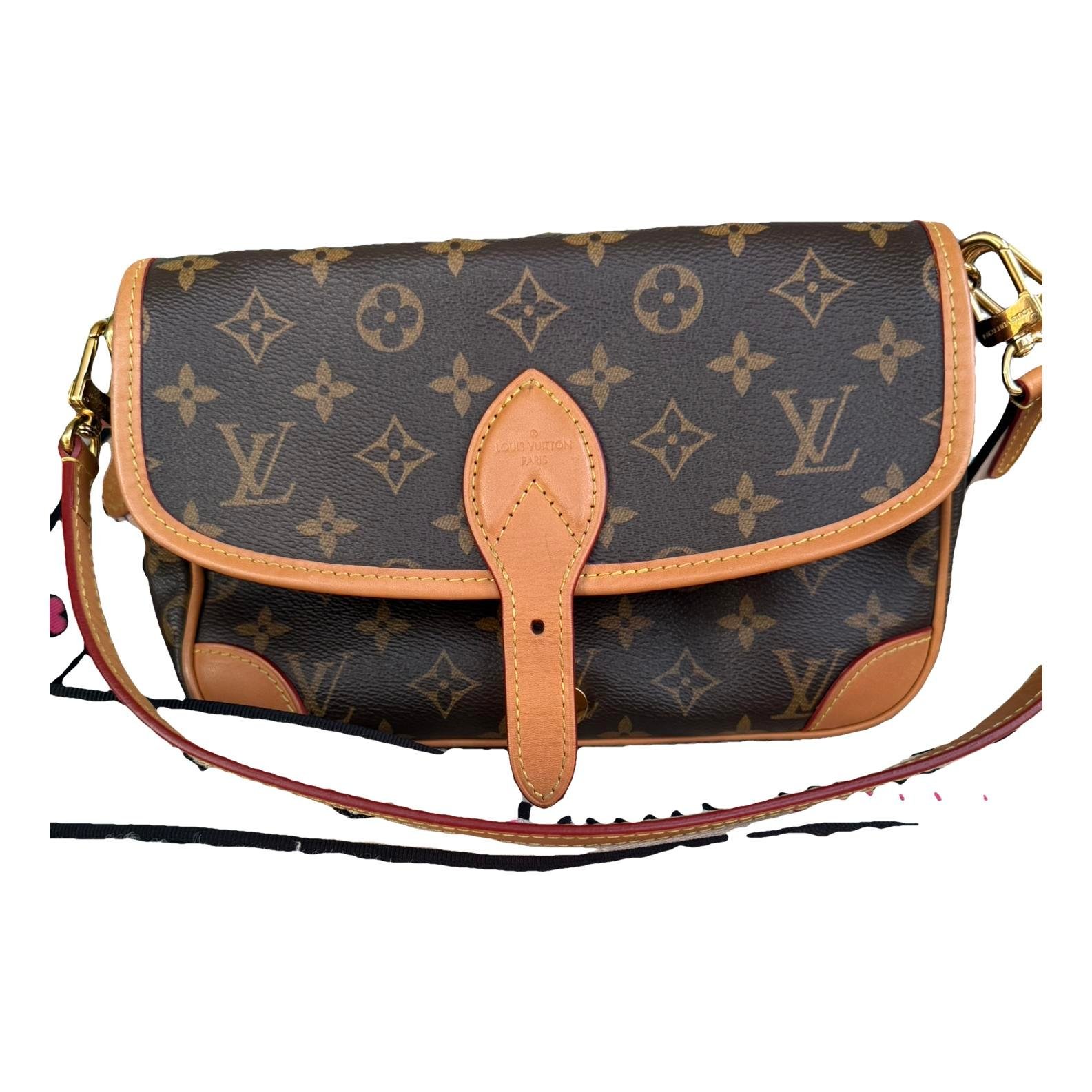 Diane leather crossbody bag