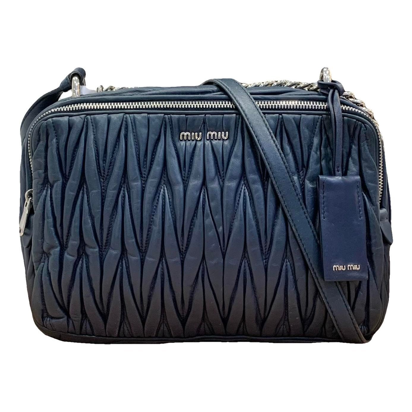 Matelassé leather crossbody bag