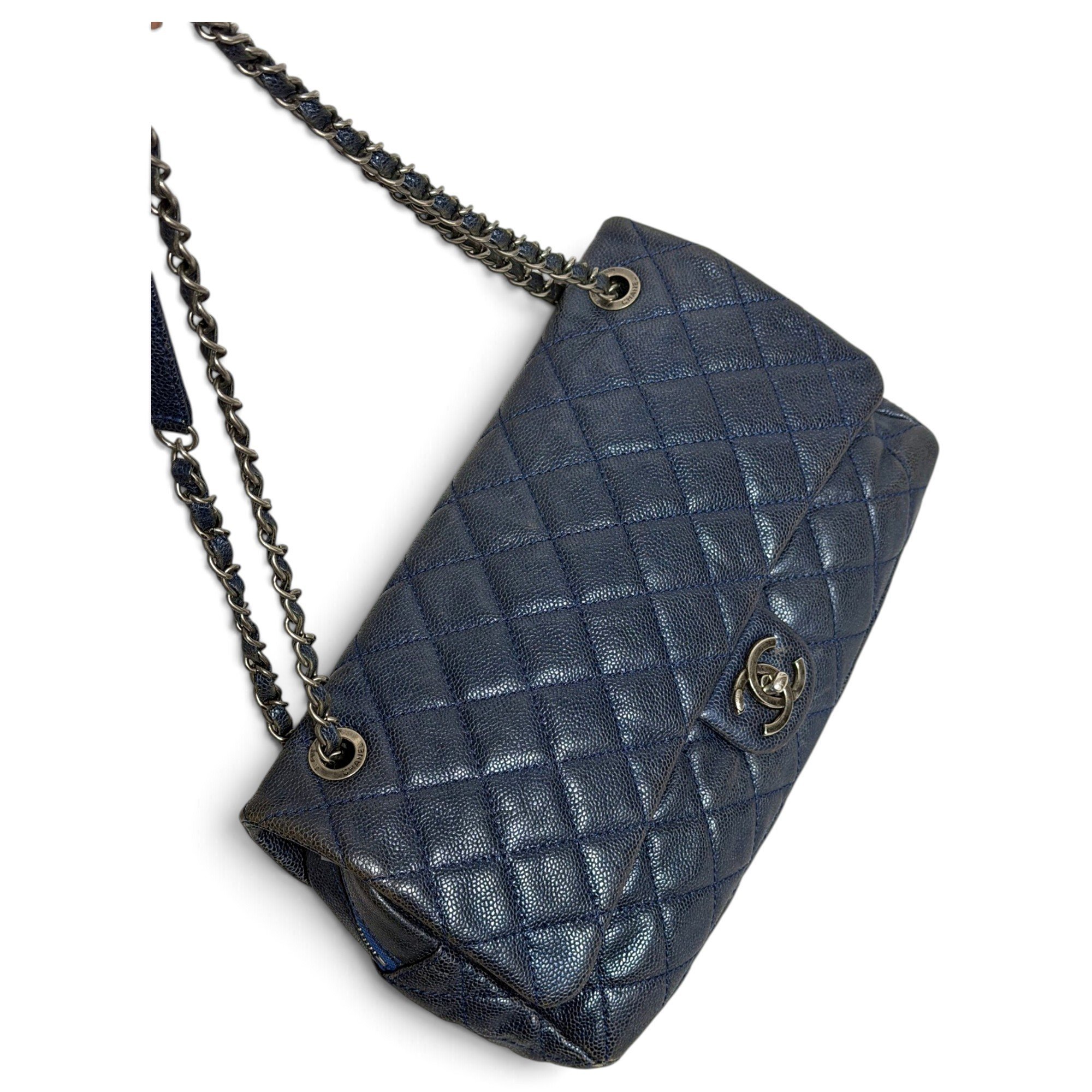 Timeless/Classique leather crossbody bag