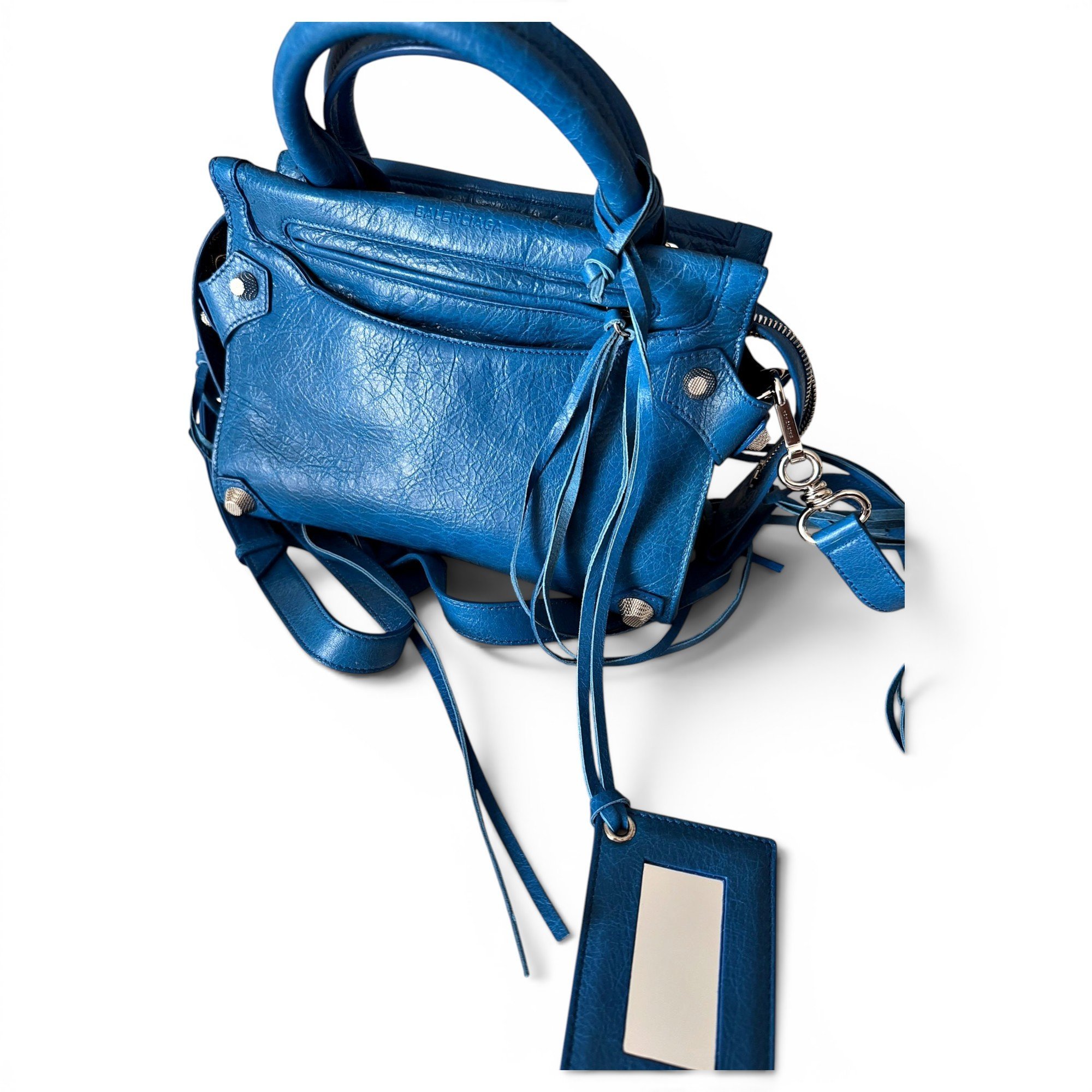 City leather handbag