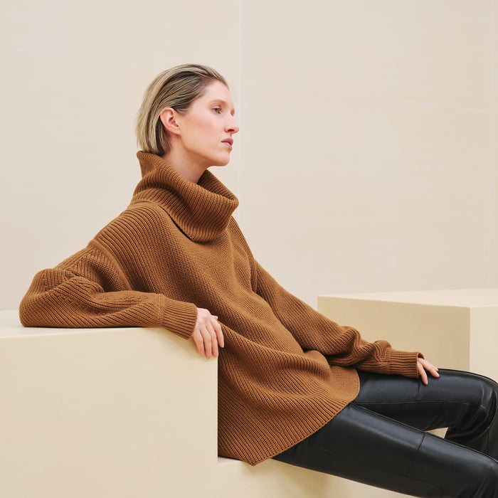 Marron Caramel Long-sleeve Cashmere Tunic Sweater