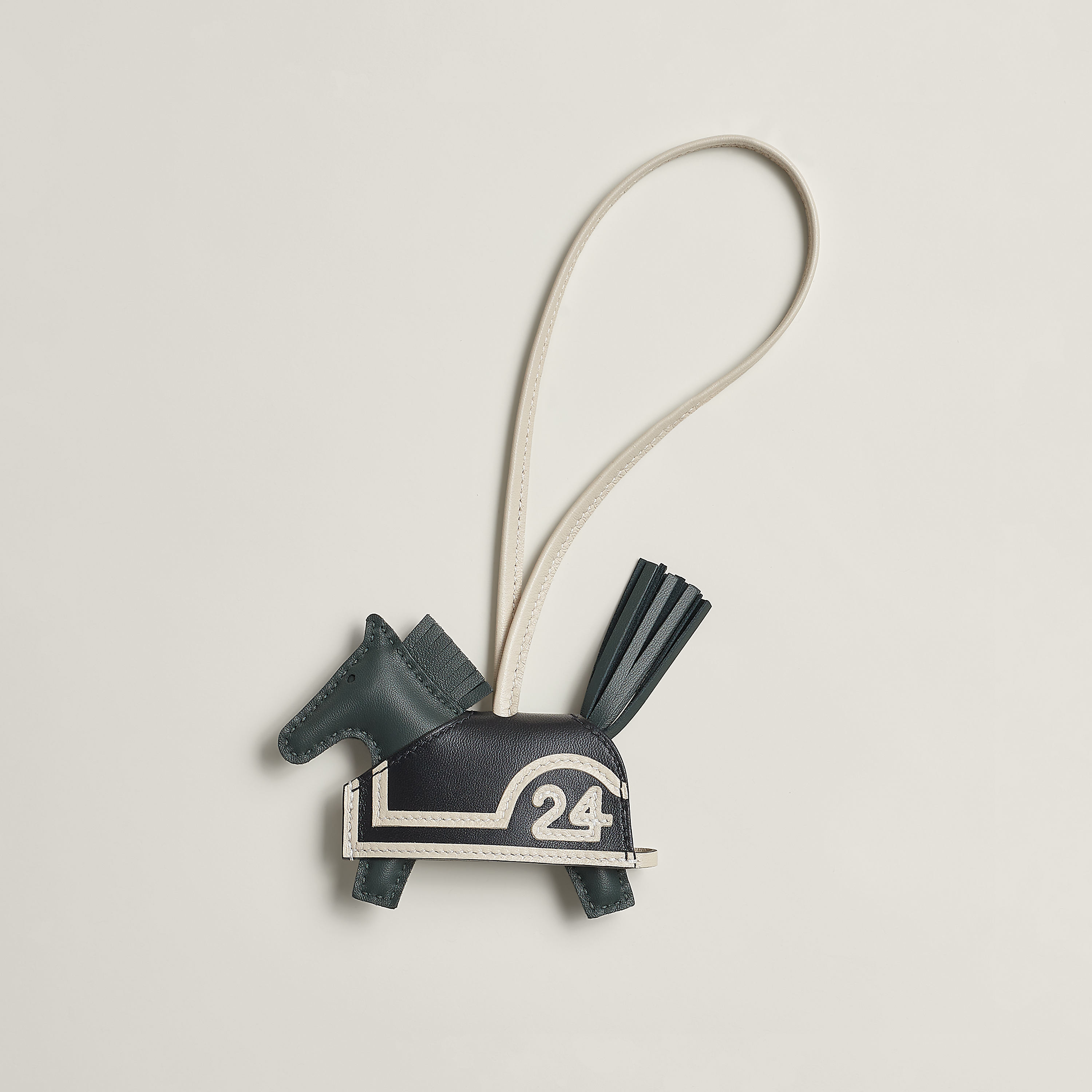 Rodeo Robeo 24 PM charm