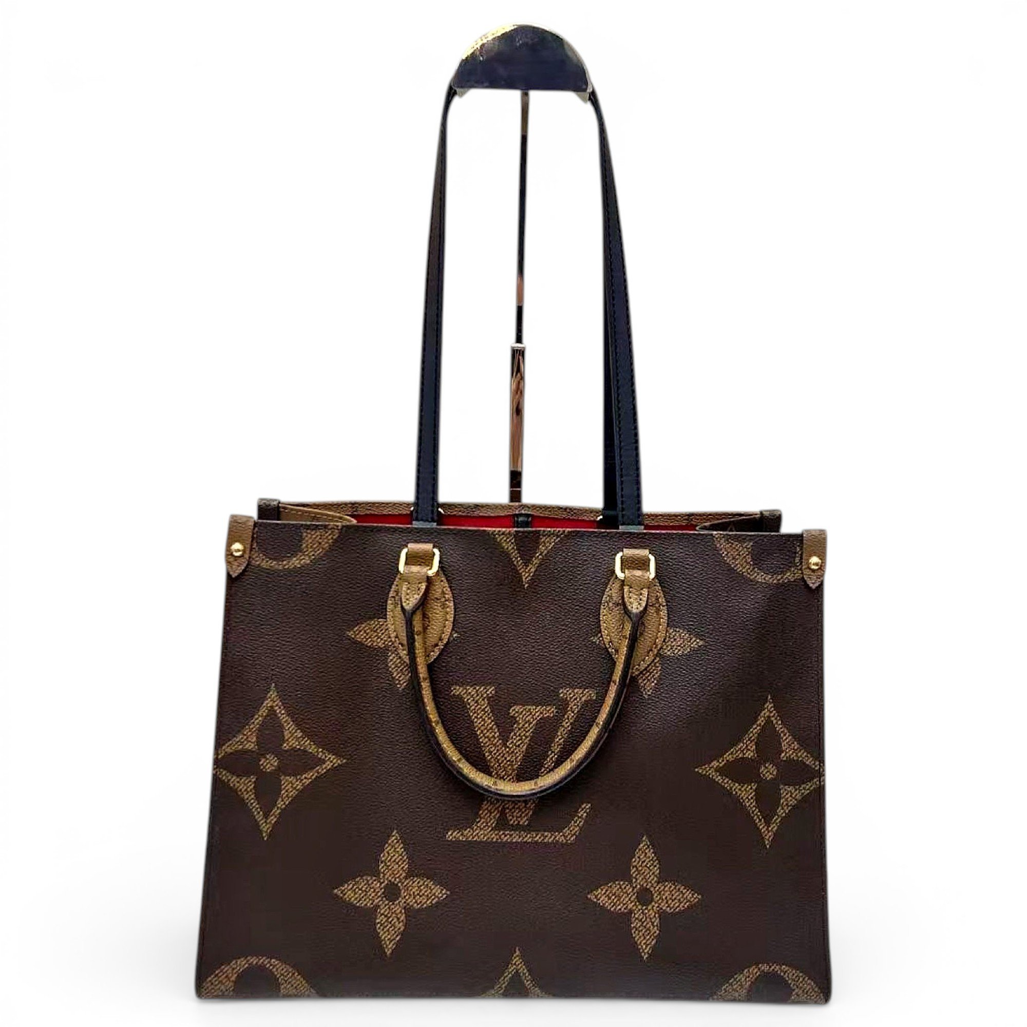 Onthego leather tote