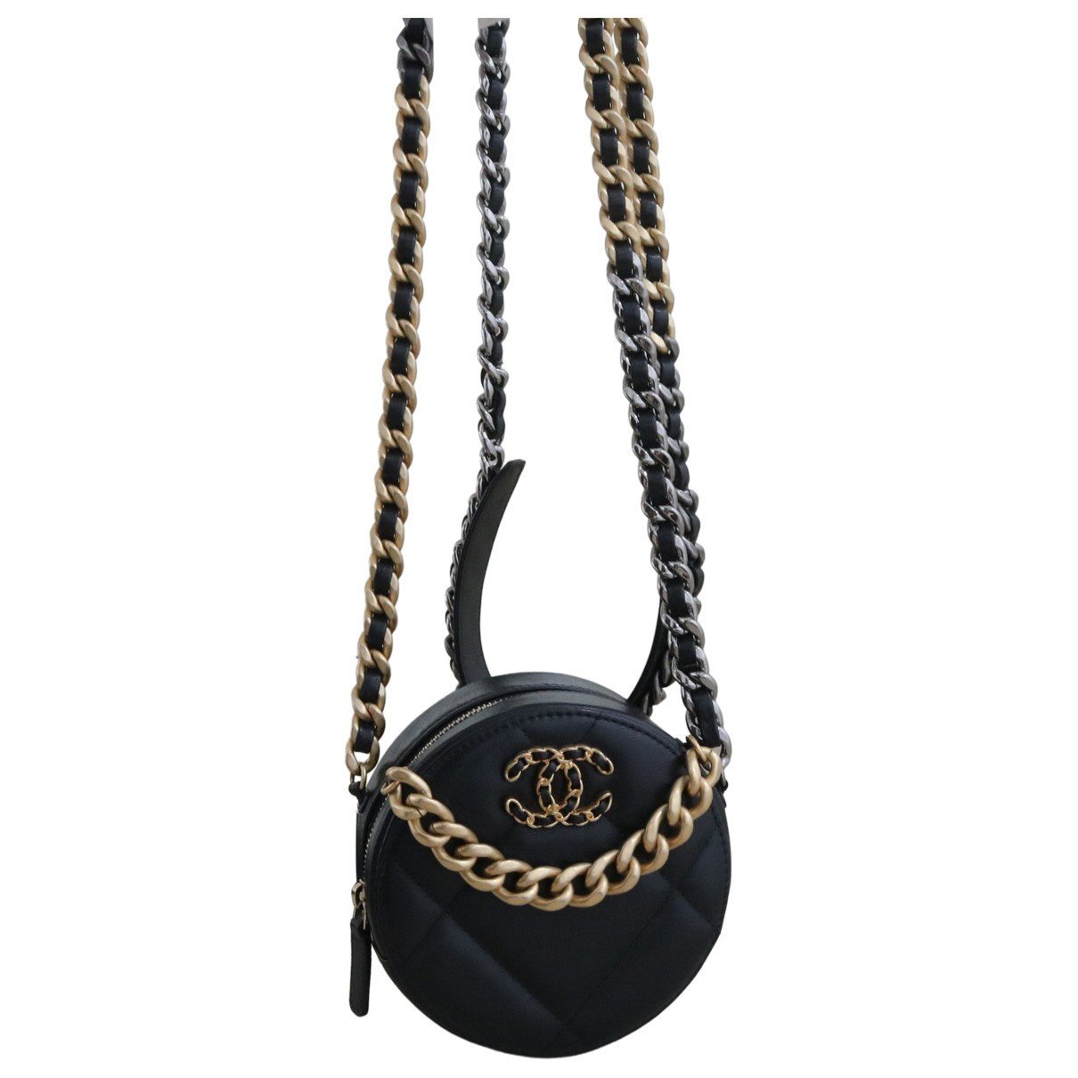 Chanel 19 leather handbag