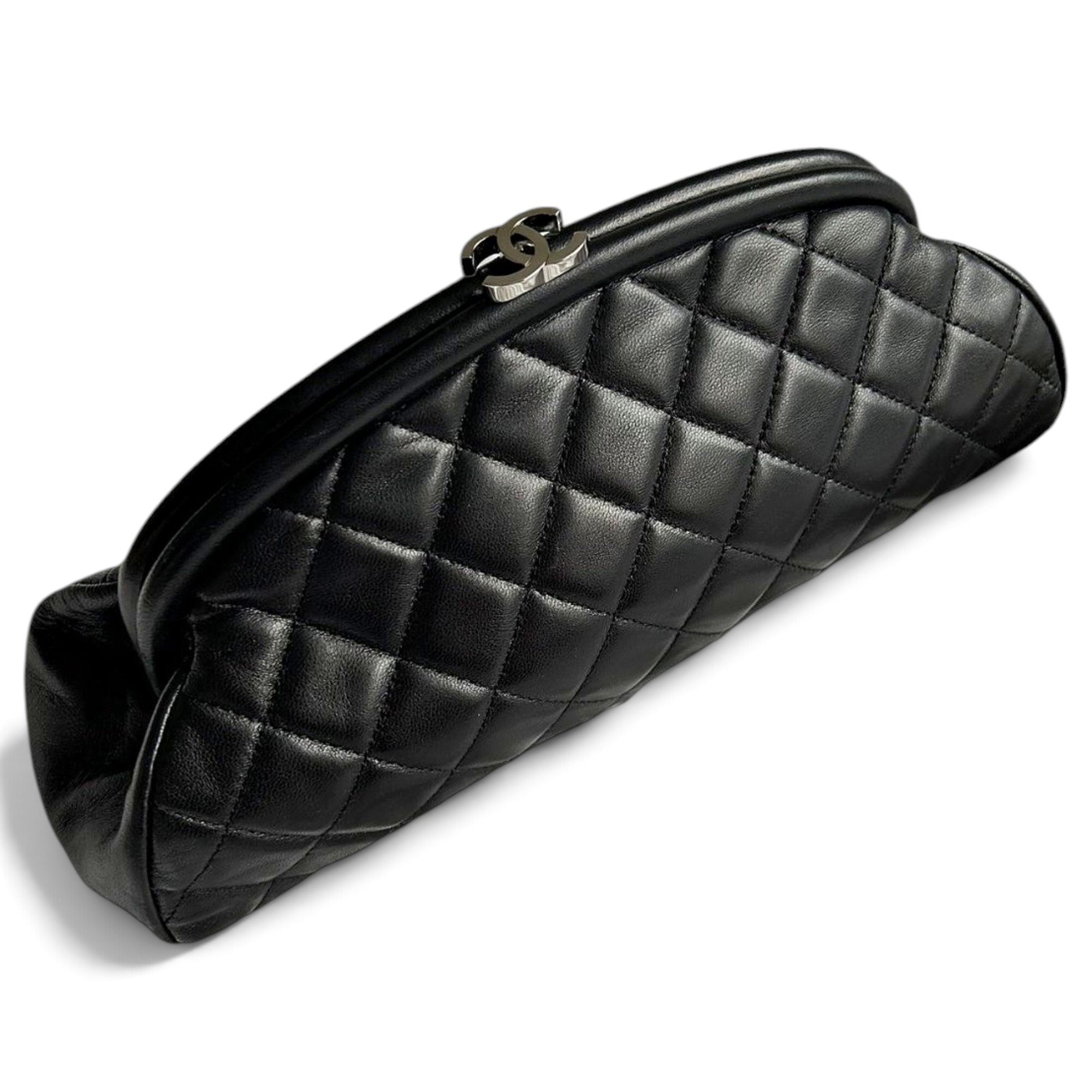 Timeless/Classique leather clutch bag