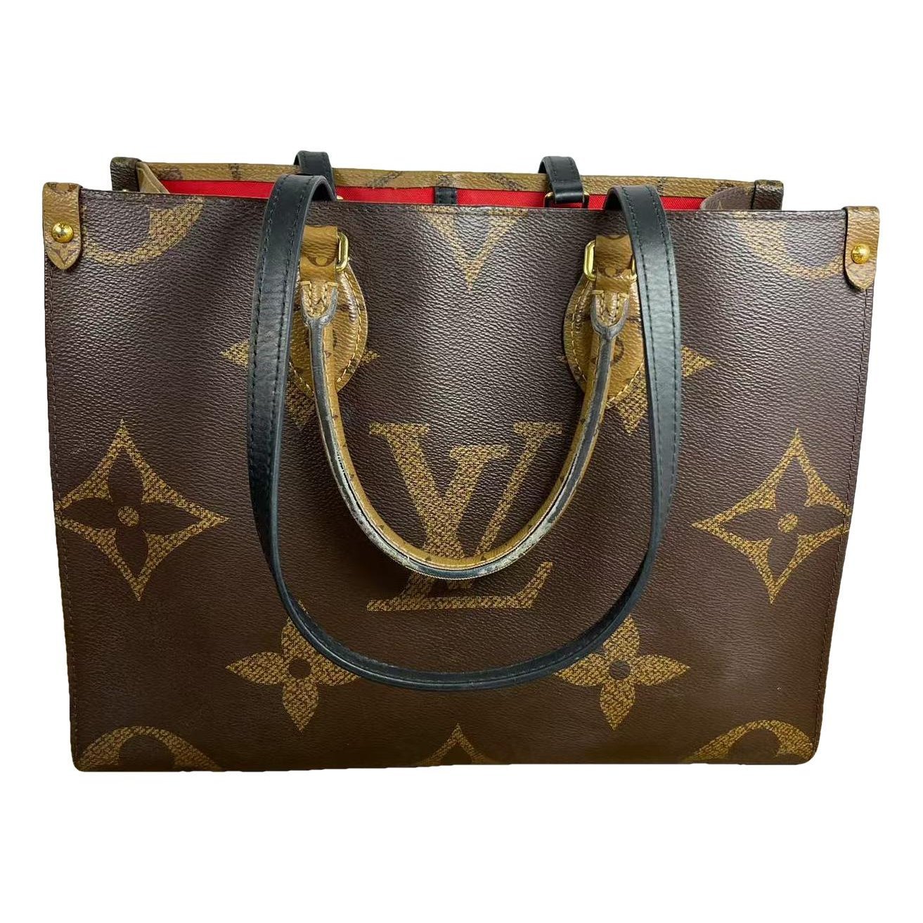Onthego leather handbag