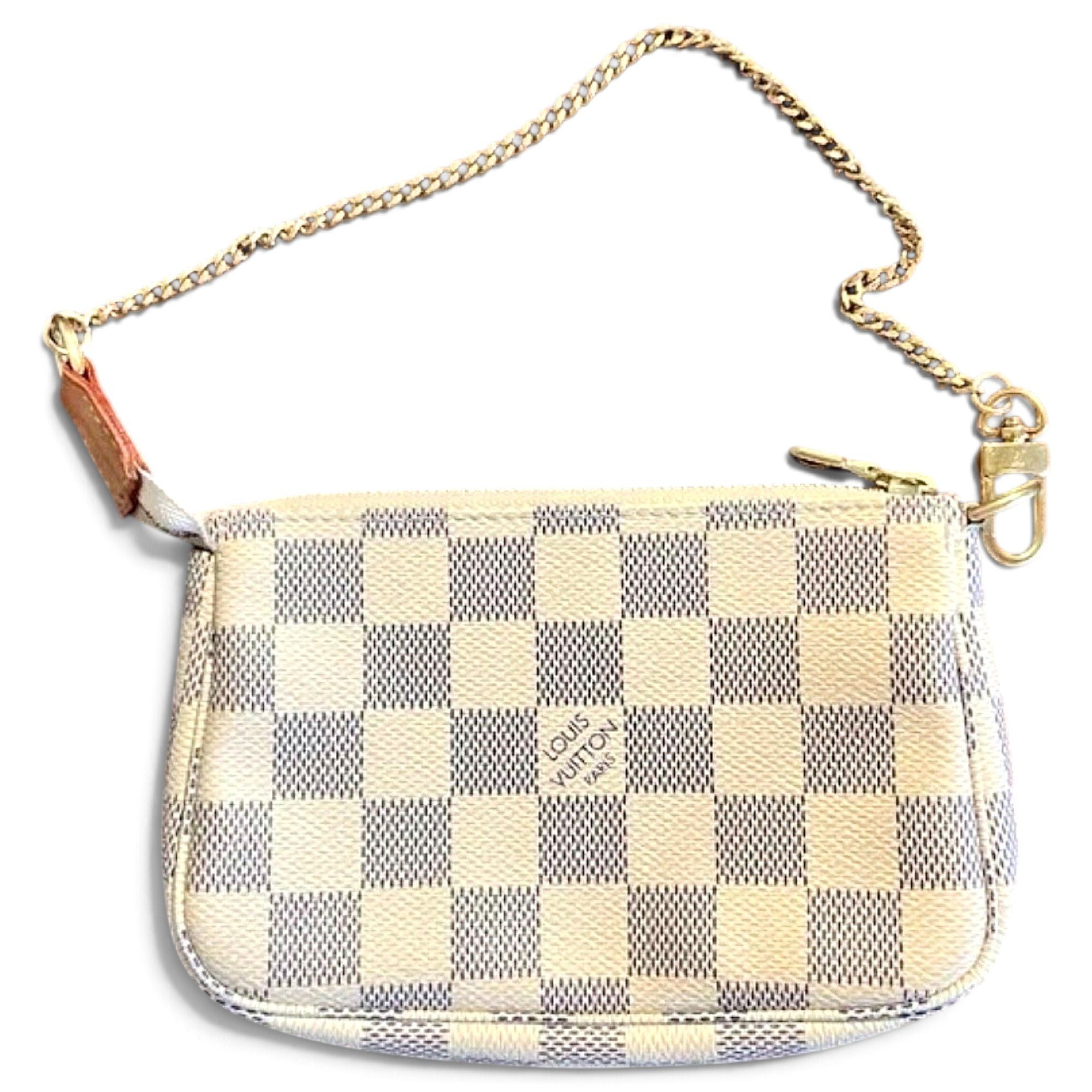 Pochette Accessoire leather handbag