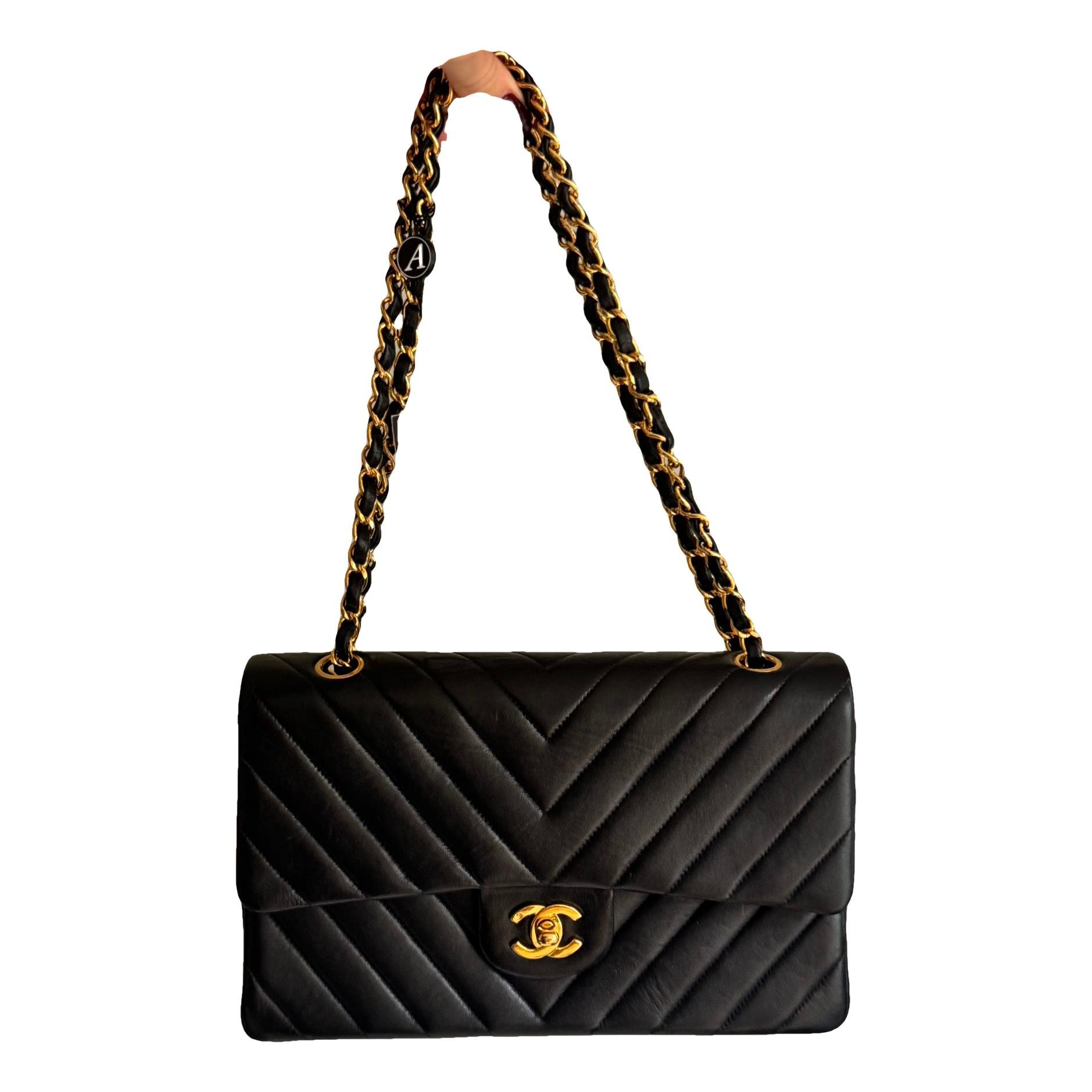 Timeless/Classique leather handbag