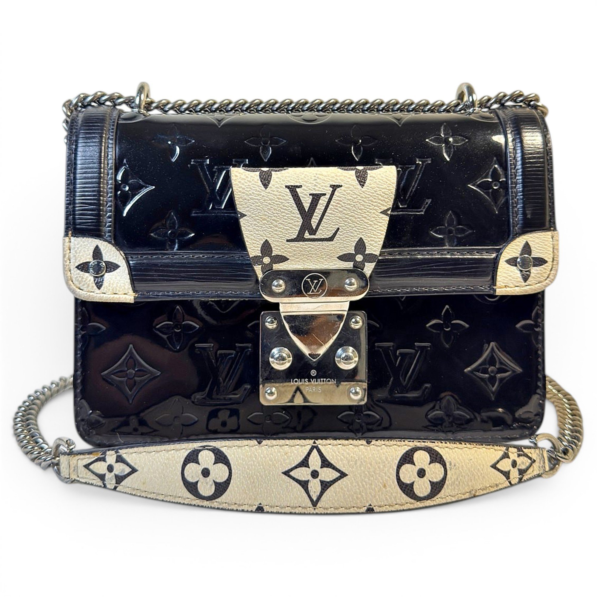 LV Wynwood patent leather crossbody bag