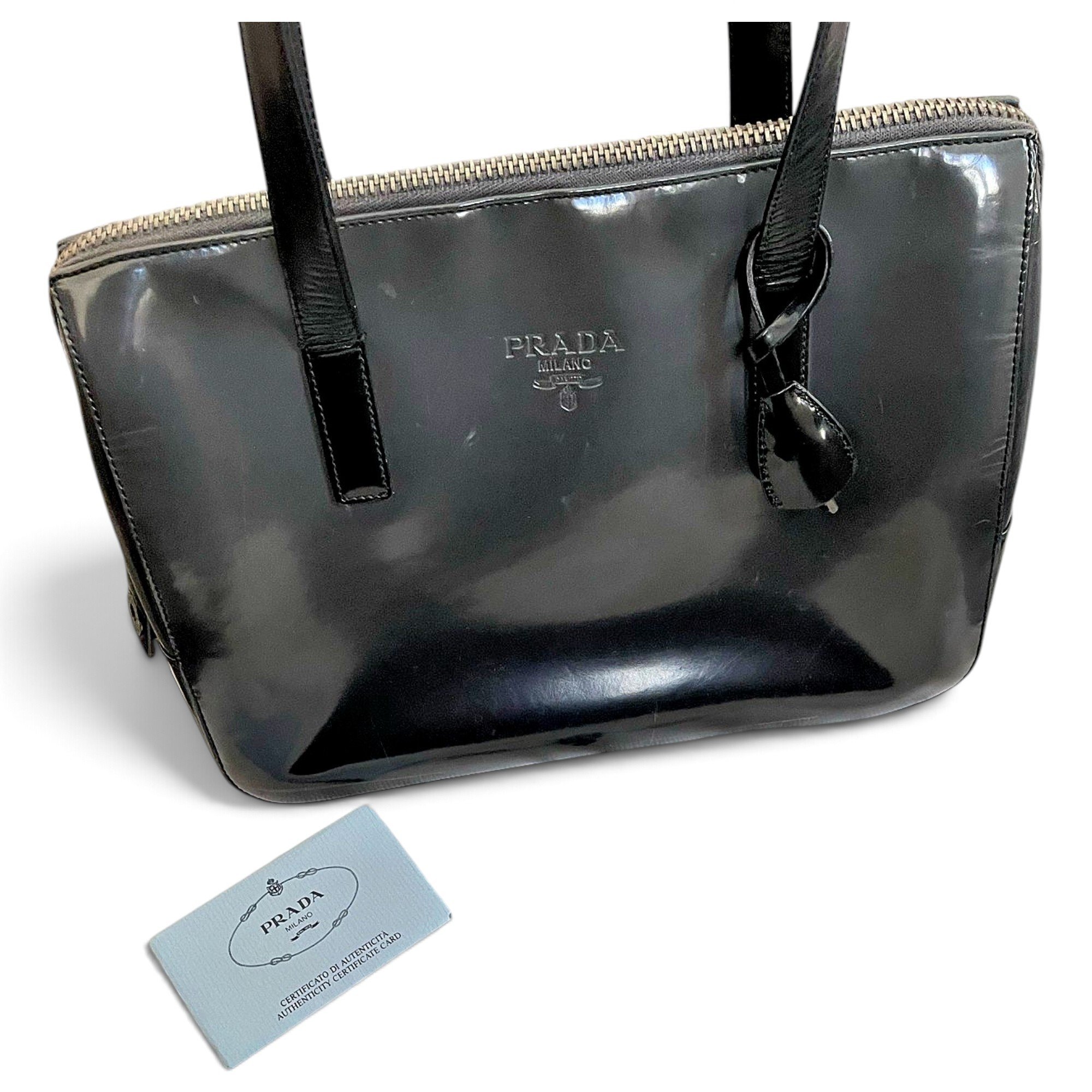 Re-Edition 1995 patent leather handbag