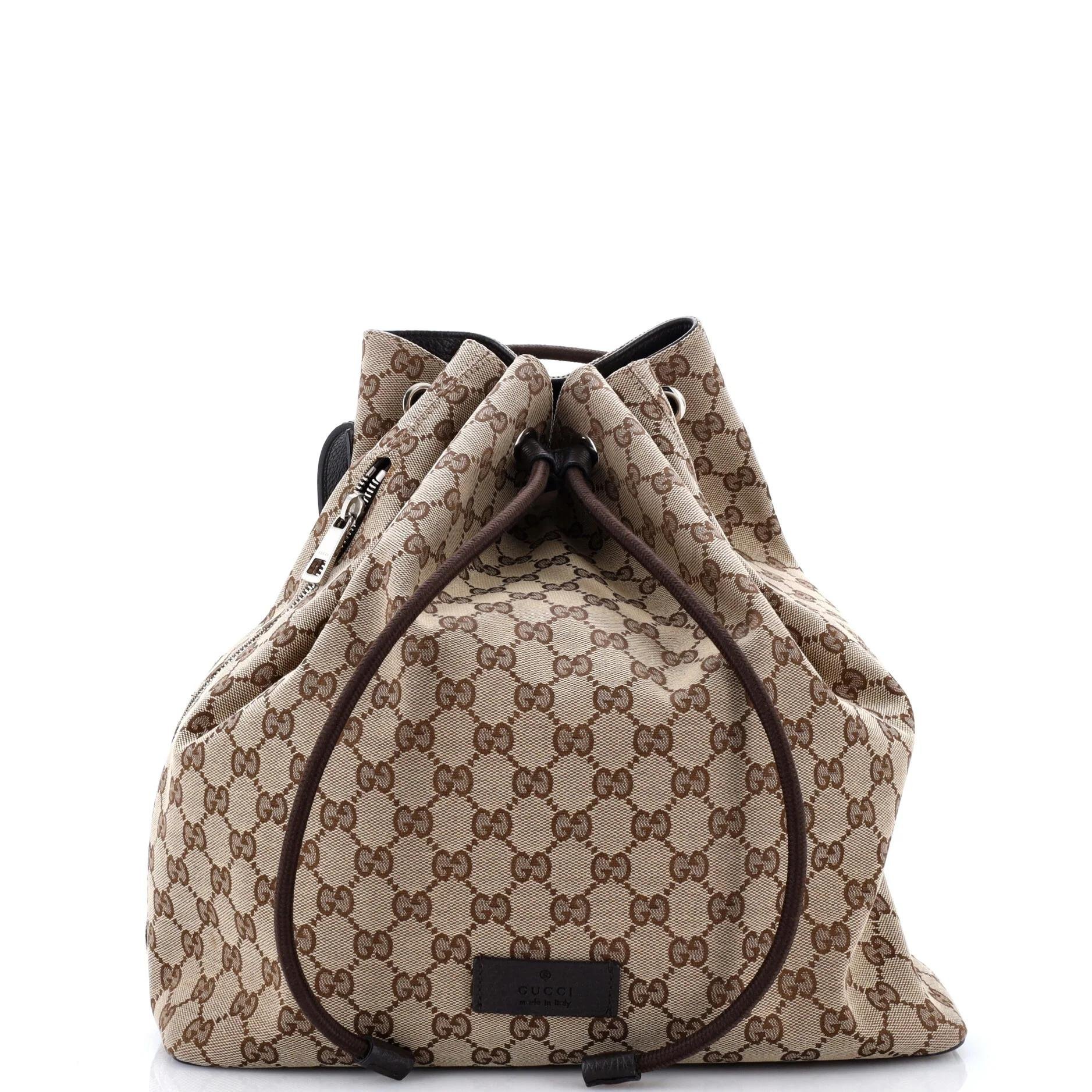 Cloth backpack