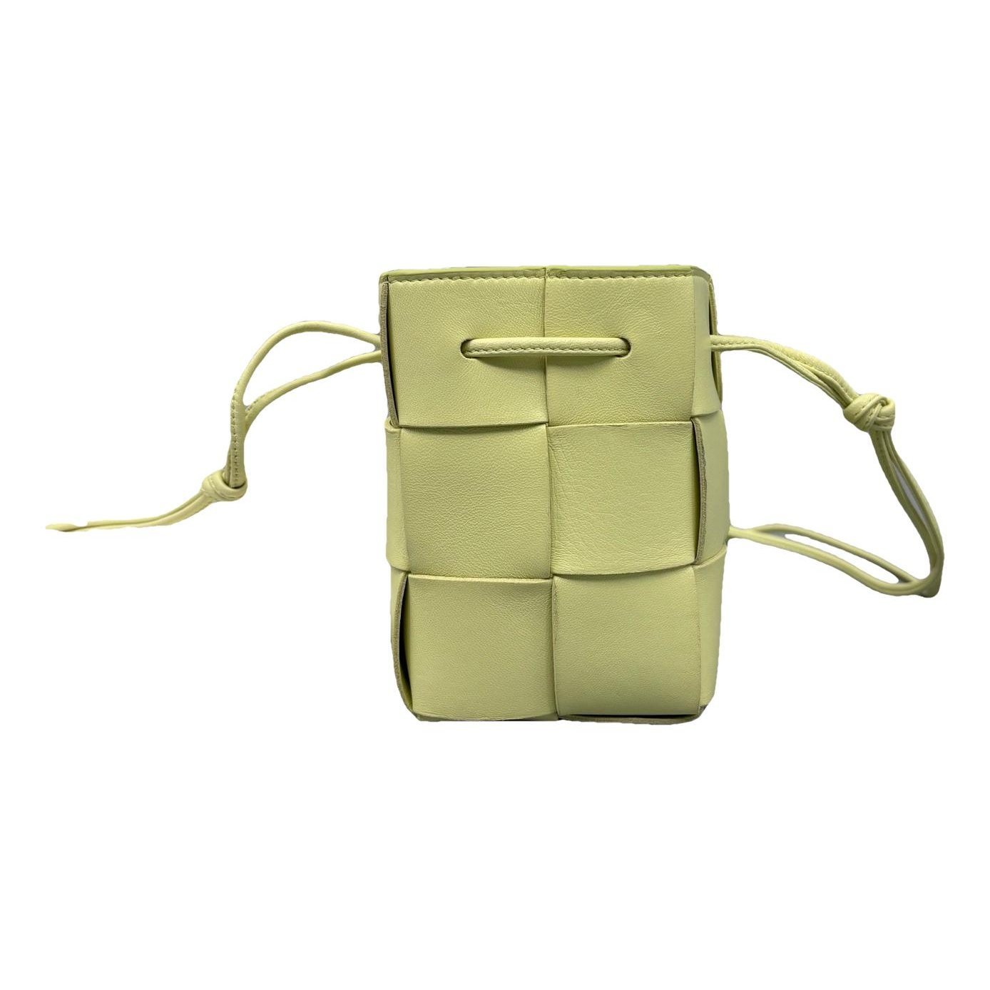 Cassette Bucket leather handbag