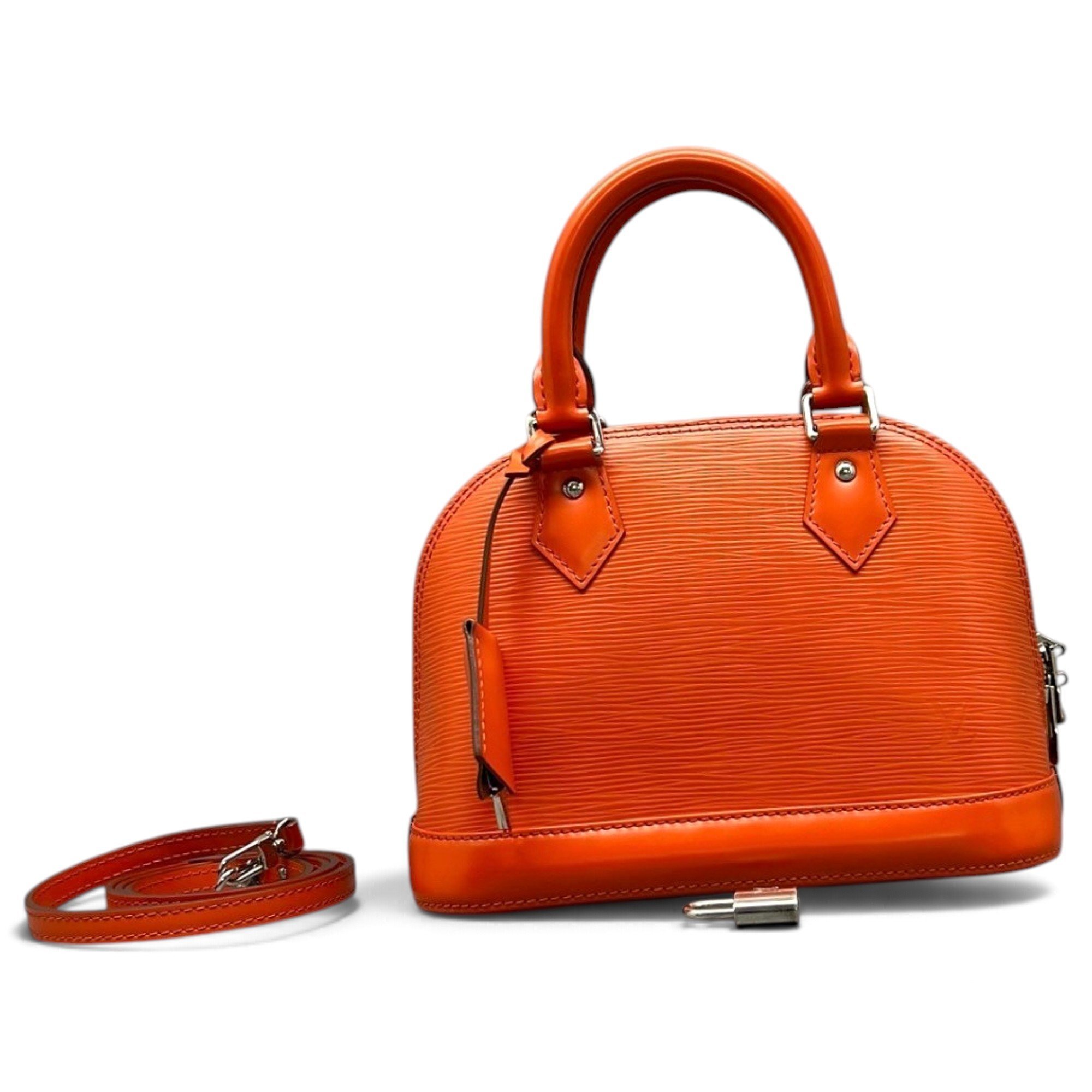 Alma BB leather handbag