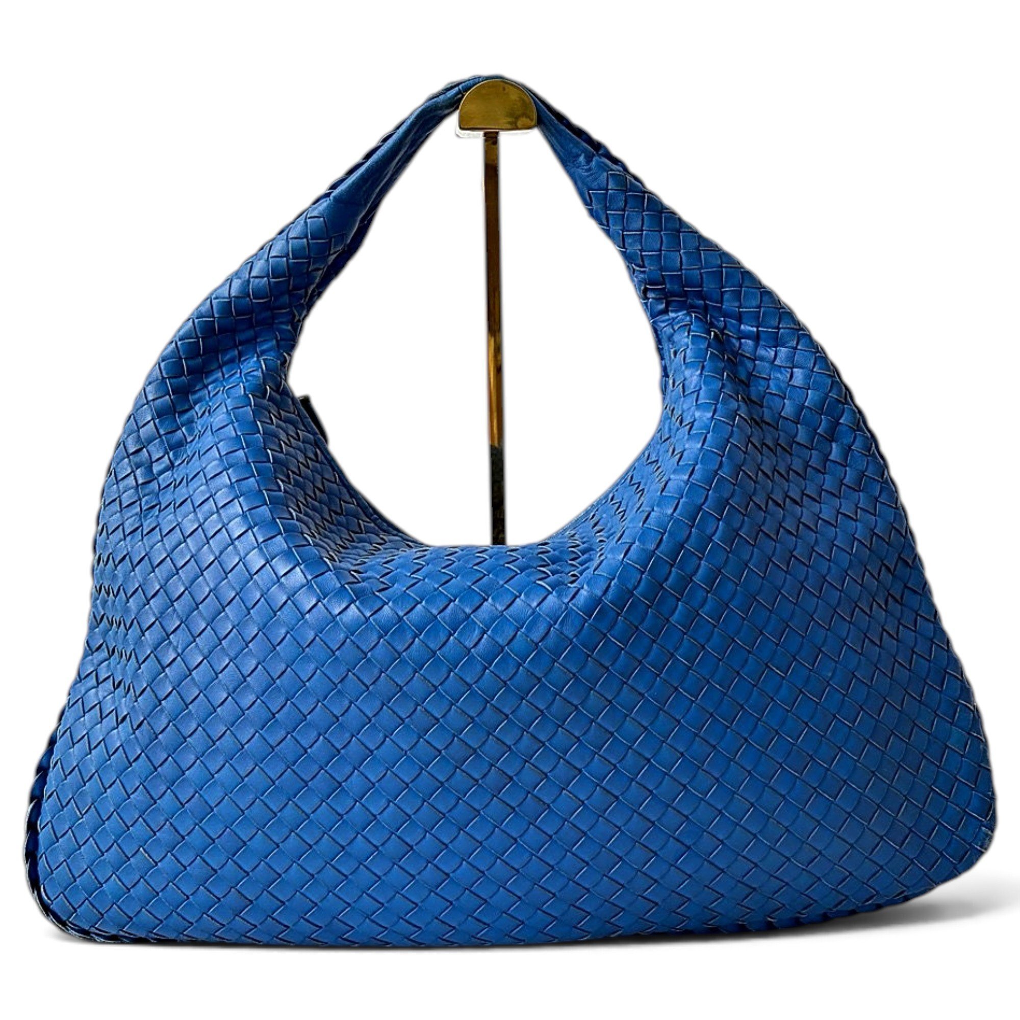 Veneta leather handbag