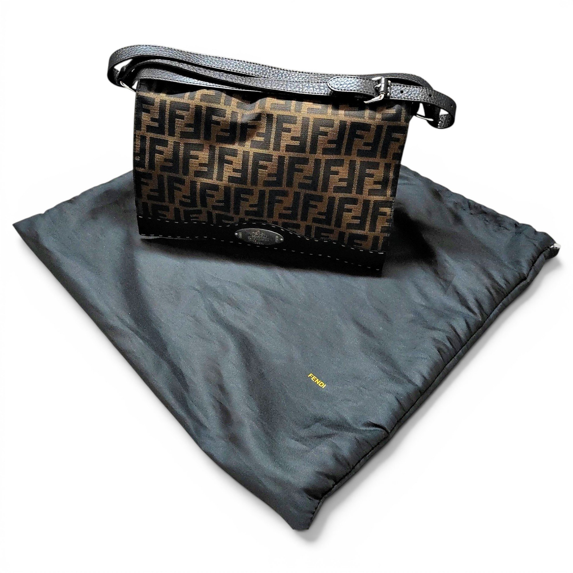 Baguette crossbody bag