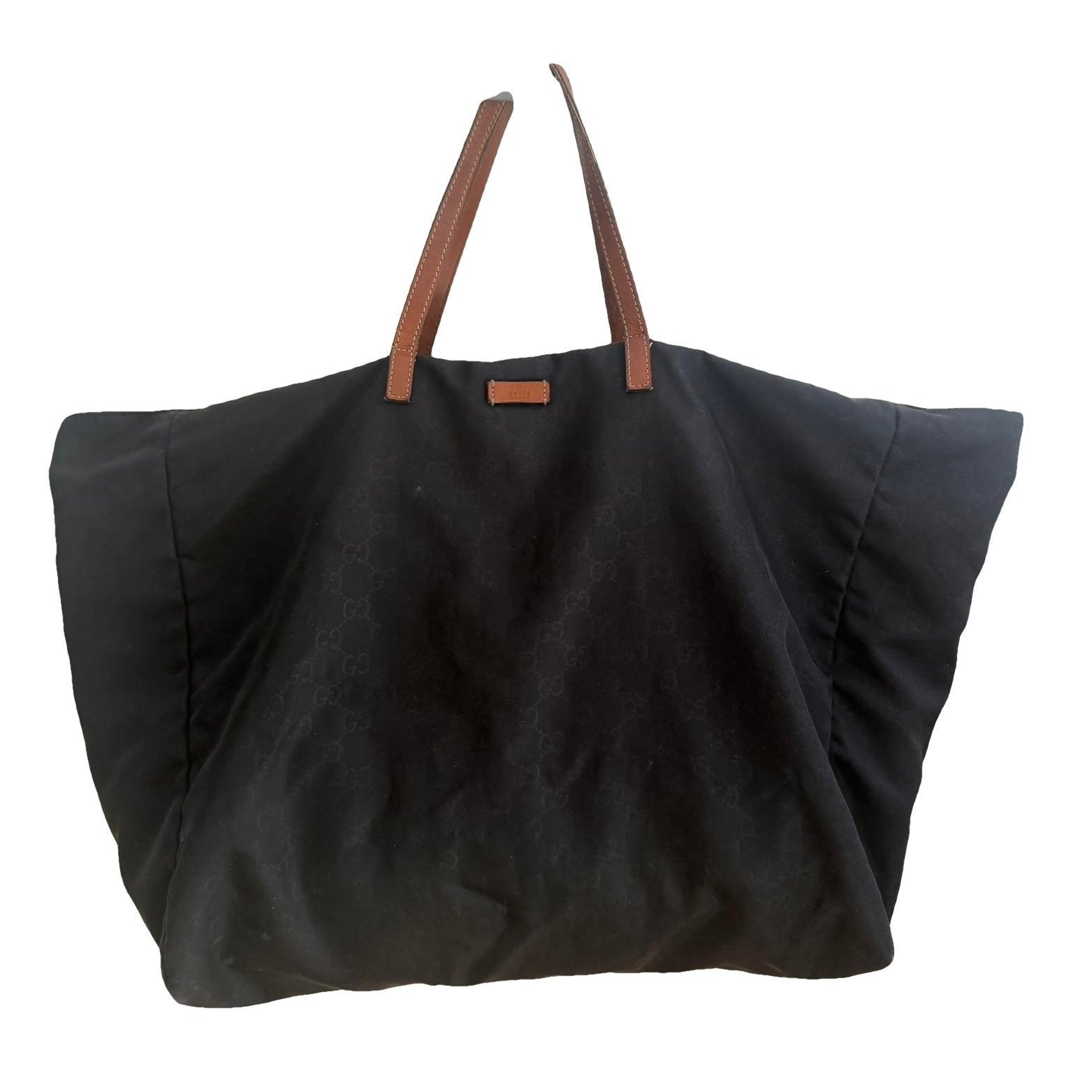 Hobo handbag