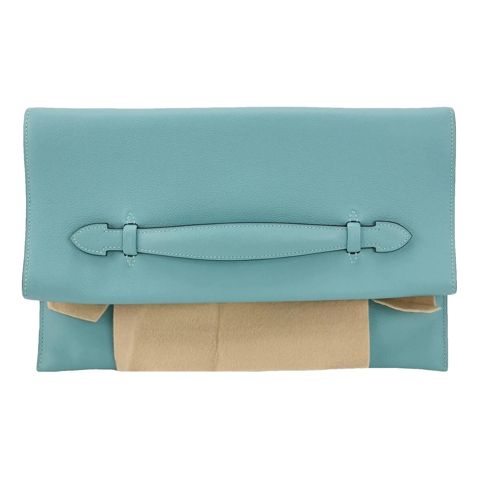 Pliplat leather clutch bag