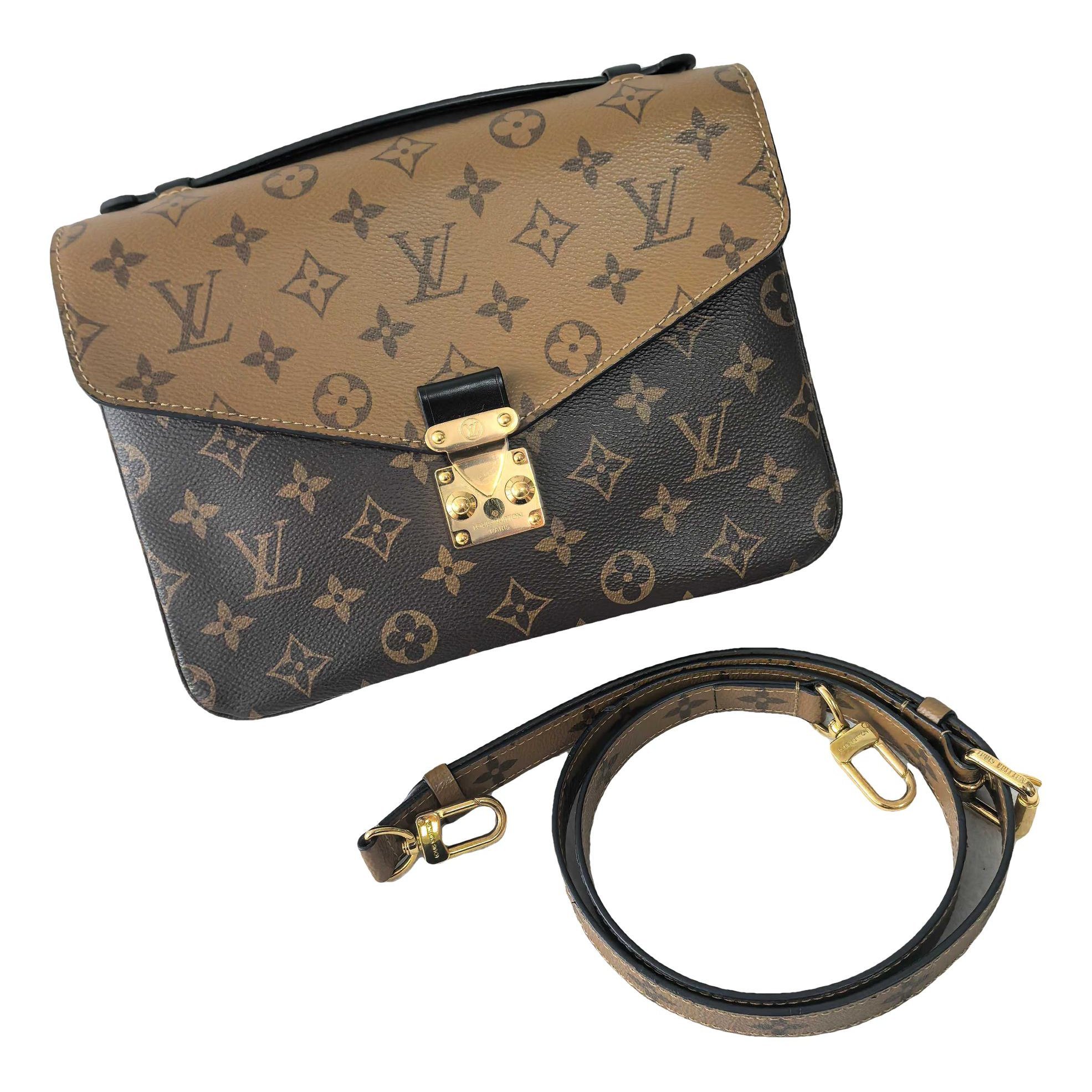 Metis leather crossbody bag