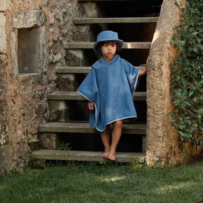 Bleu Denim Les Cabanes Poncho