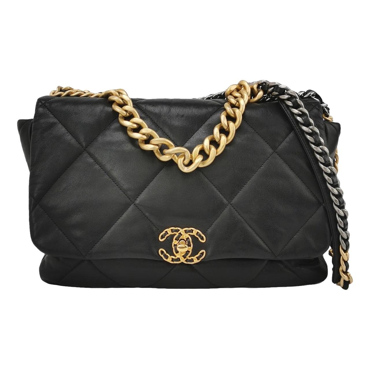 Chanel 19 leather handbag