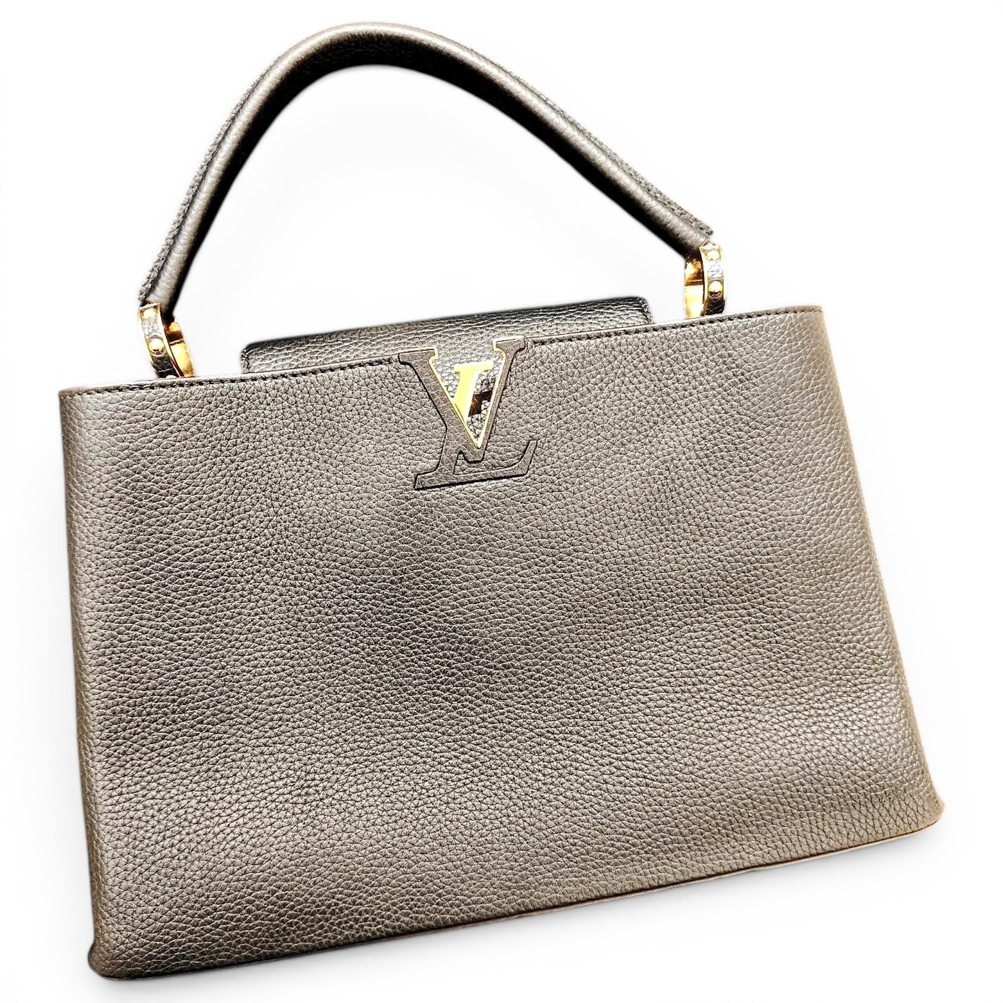 Capucines leather handbag