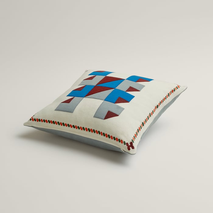 Écru Hermès Bricole Pillow