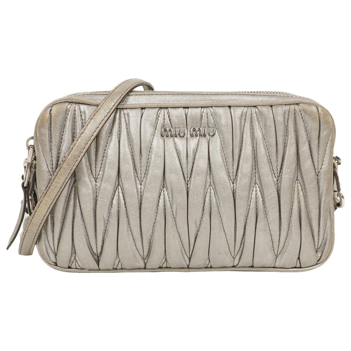 Matelassé leather handbag