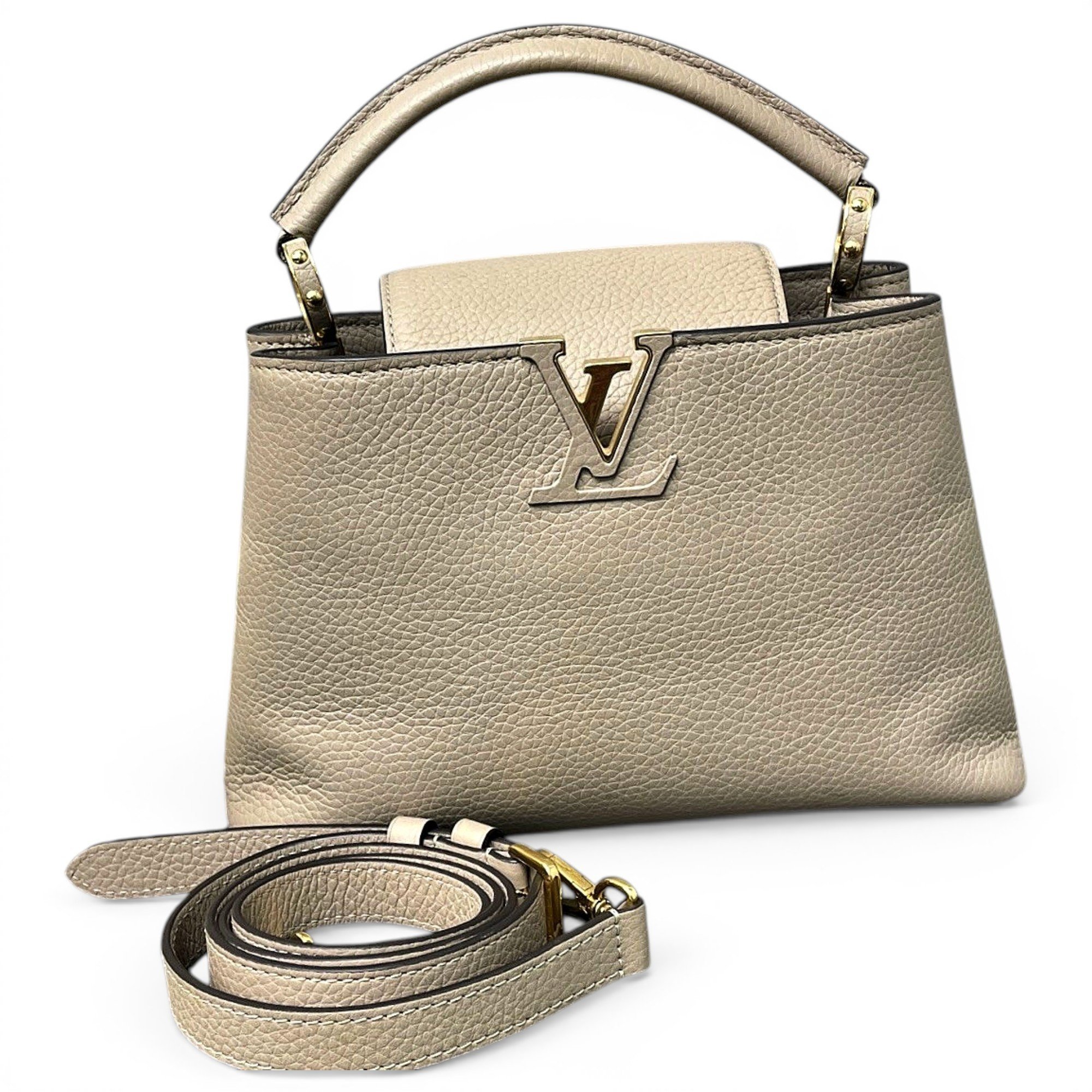 Capucines leather handbag