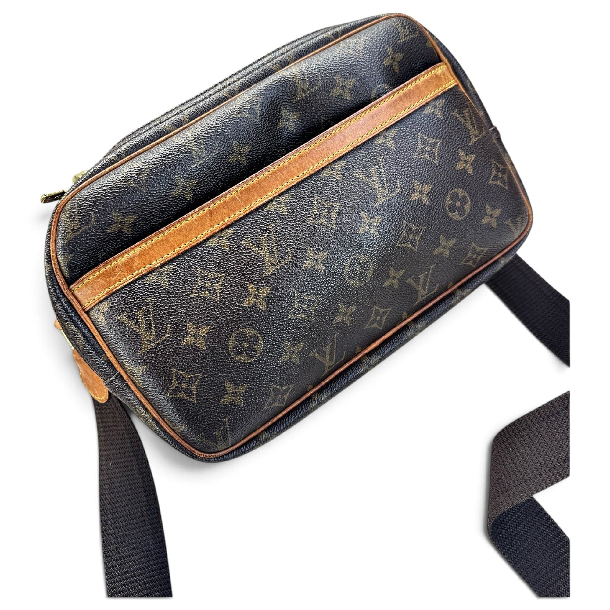 Reporter leather crossbody bag