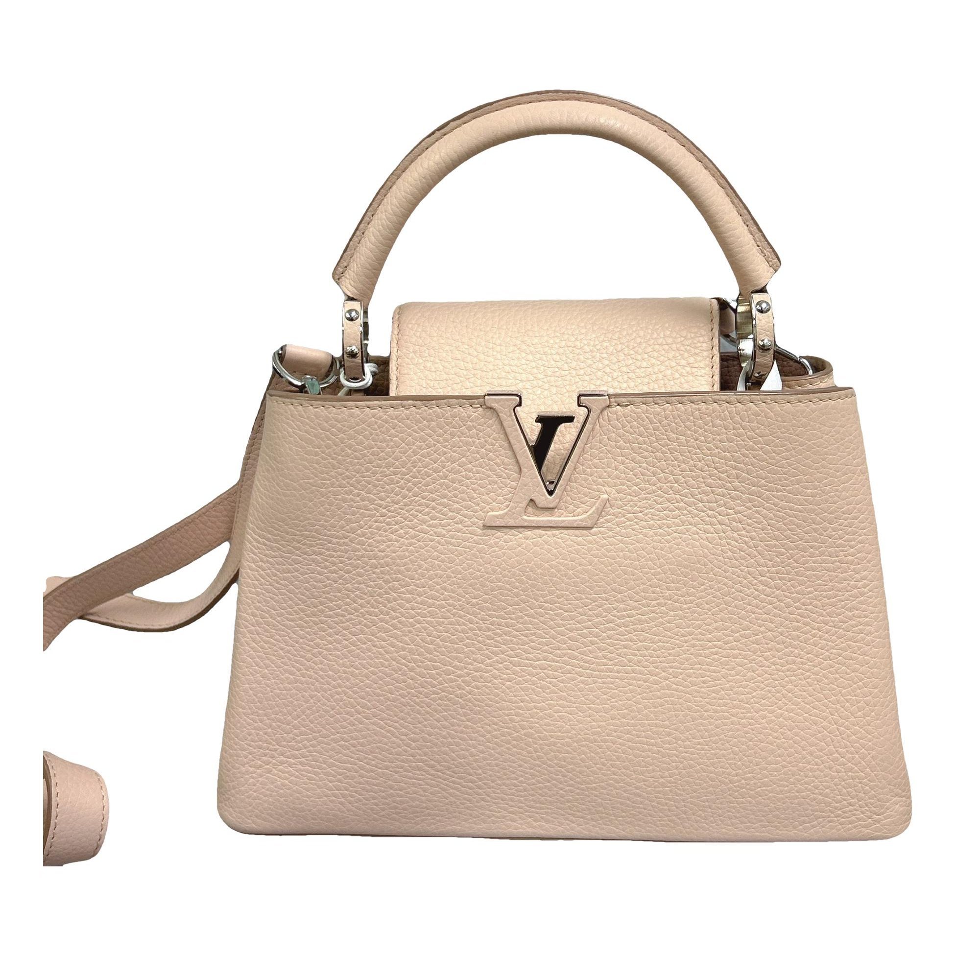 Capucines leather handbag