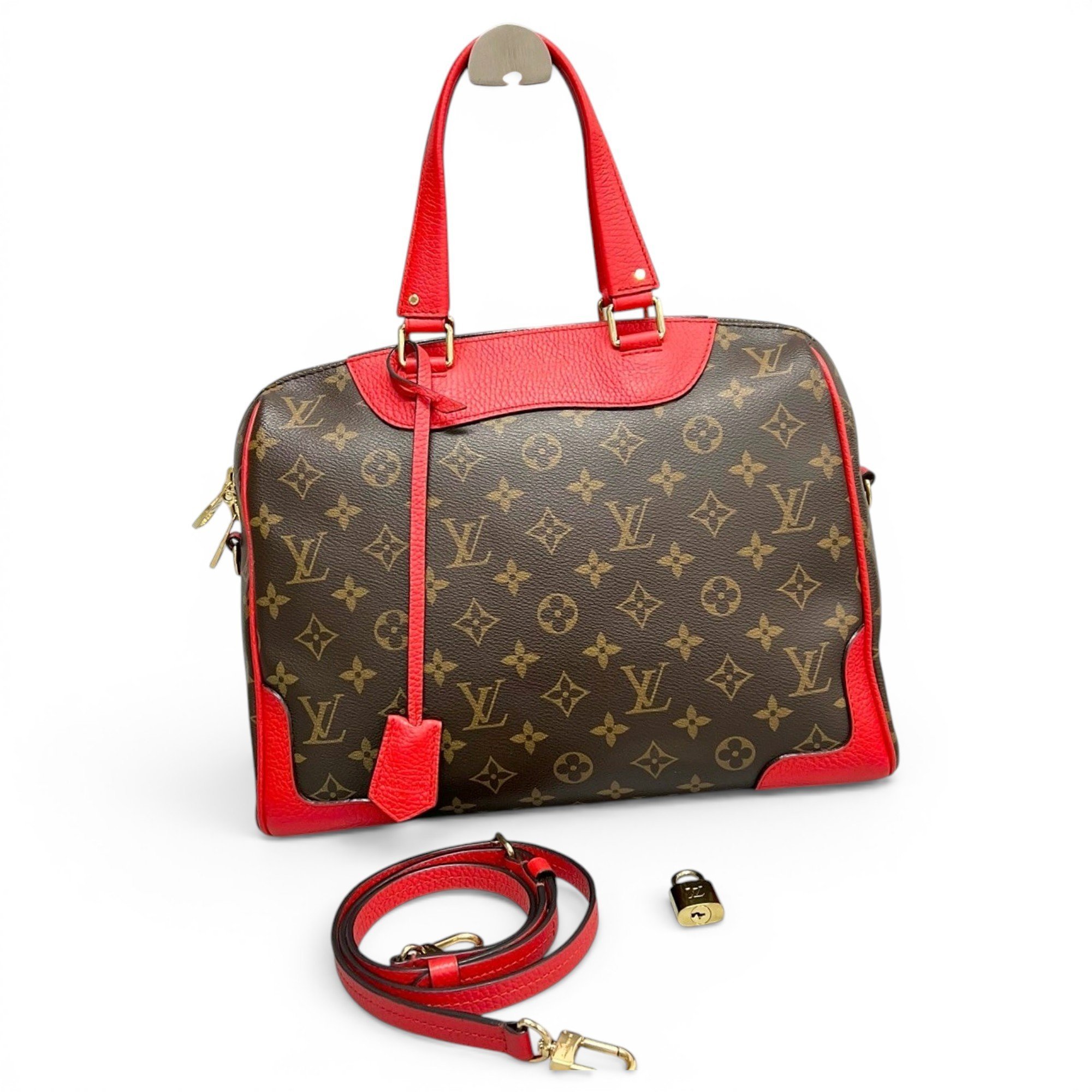 Retiro Contemporary leather handbag