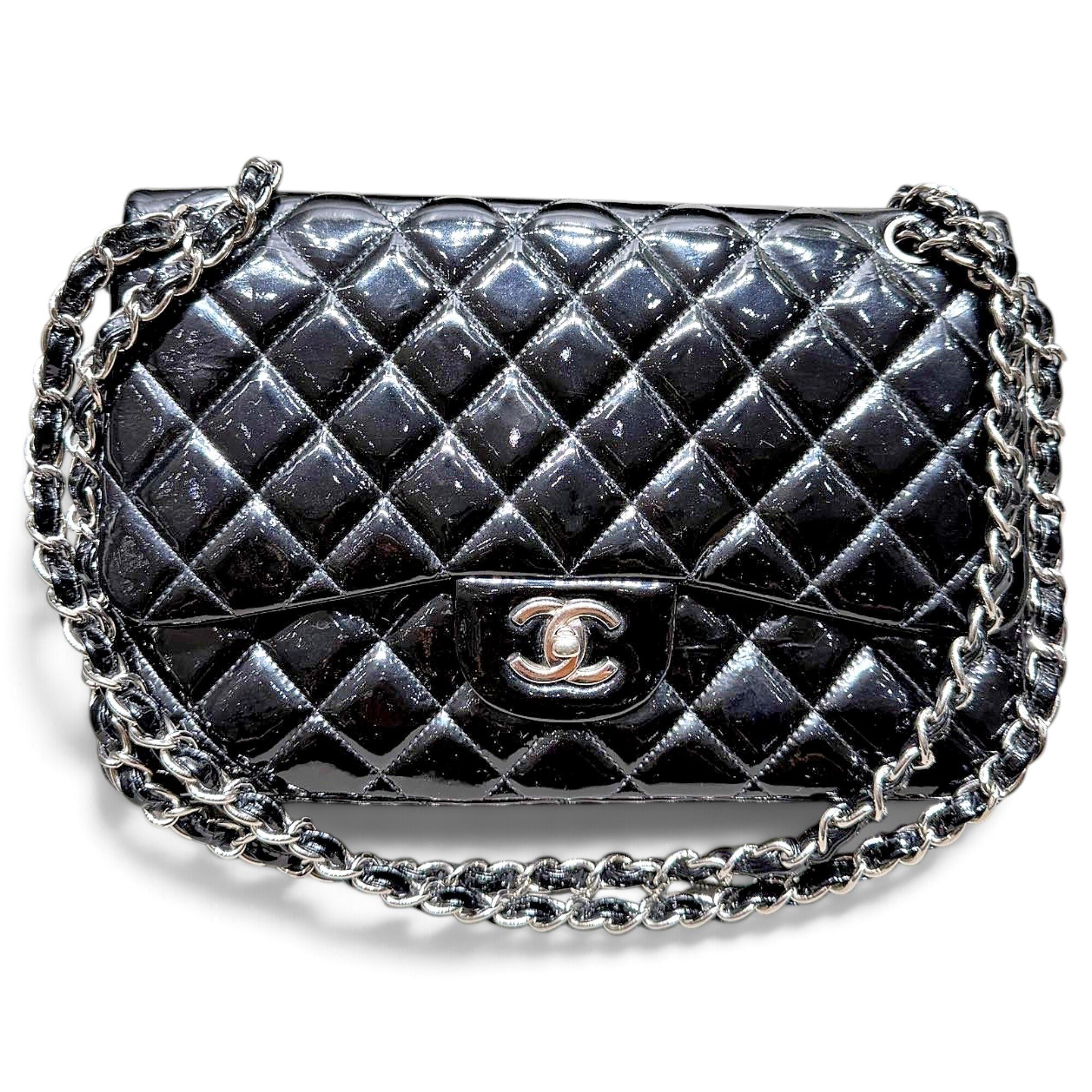 Timeless/Classique patent leather crossbody bag