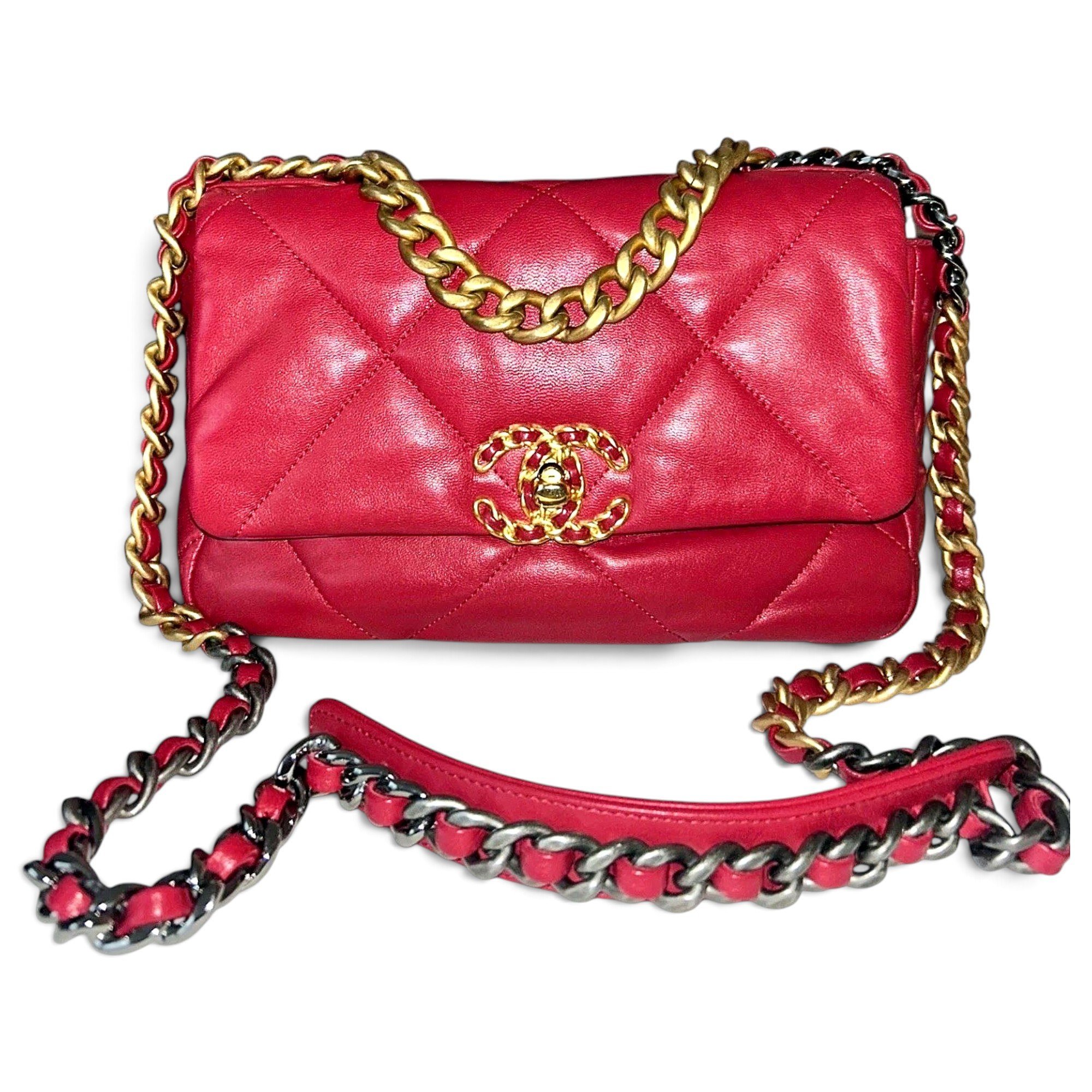 Chanel 19 leather handbag