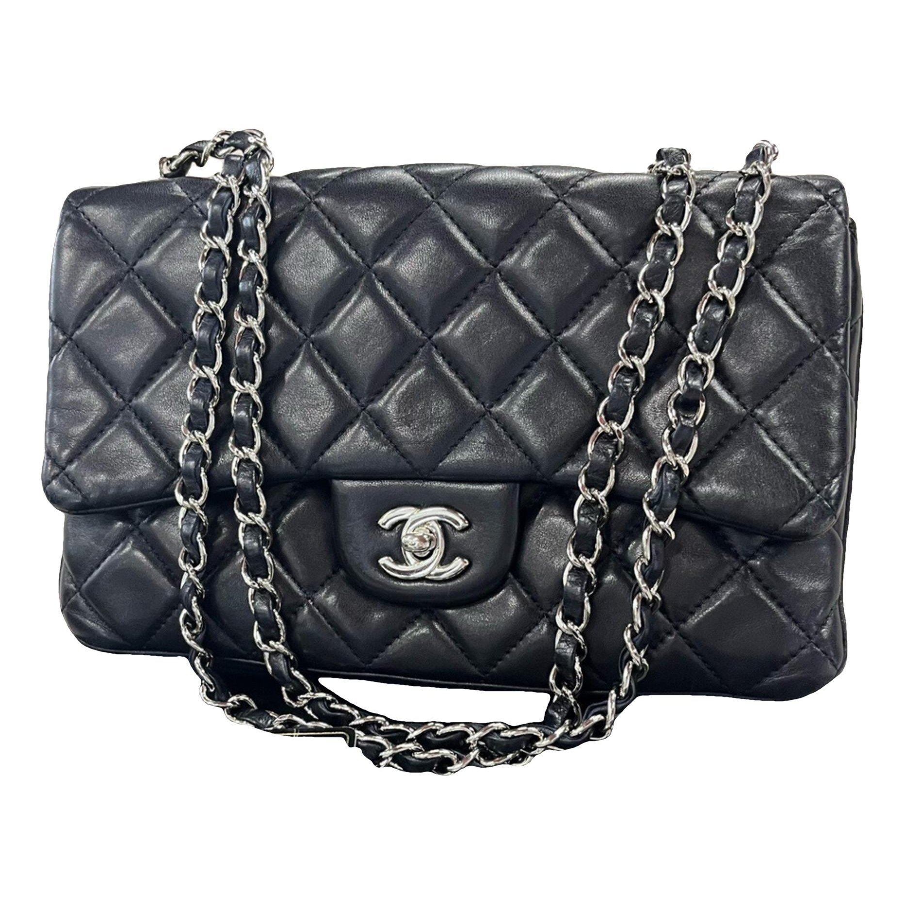 Timeless/Classique leather crossbody bag