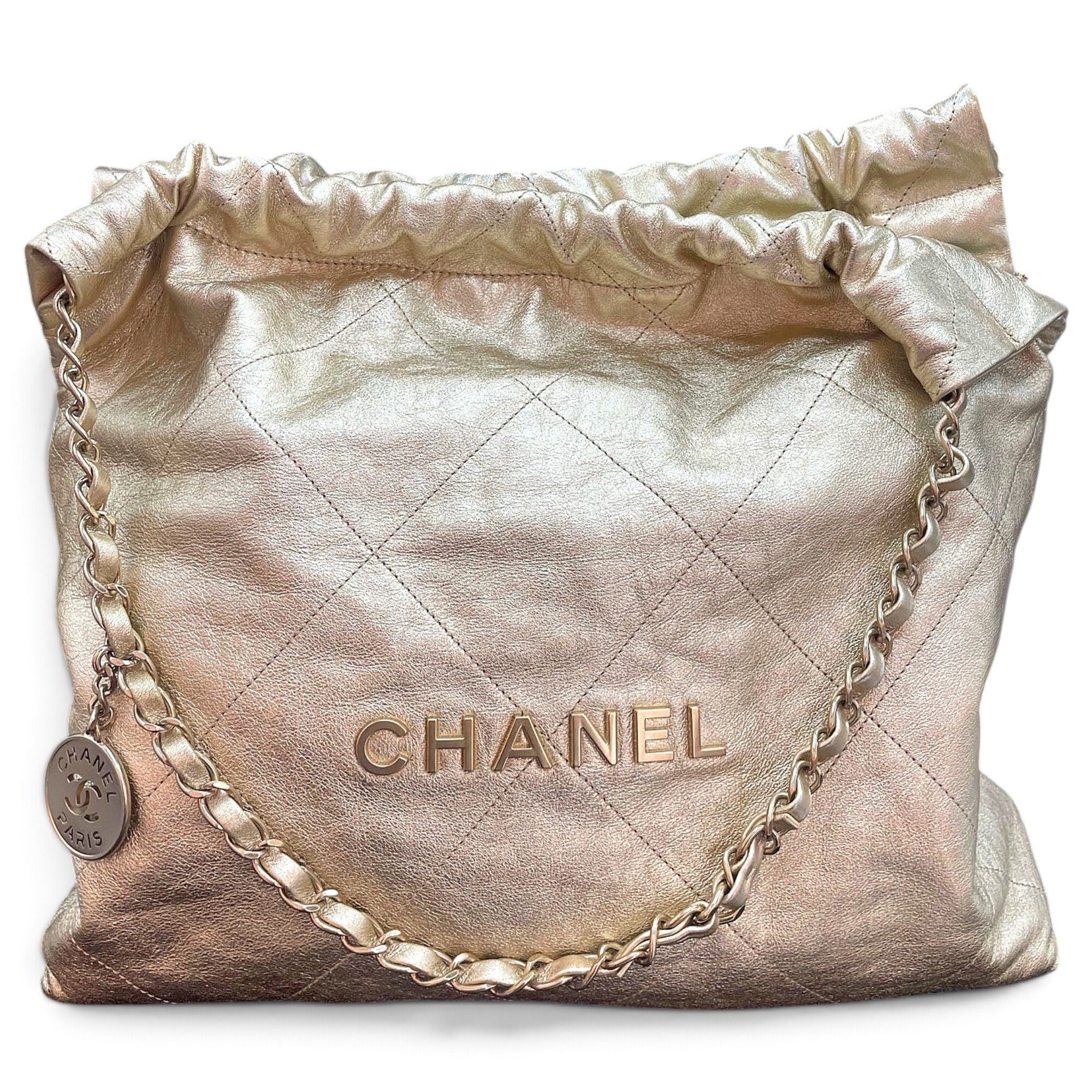 Chanel 22 leather handbag
