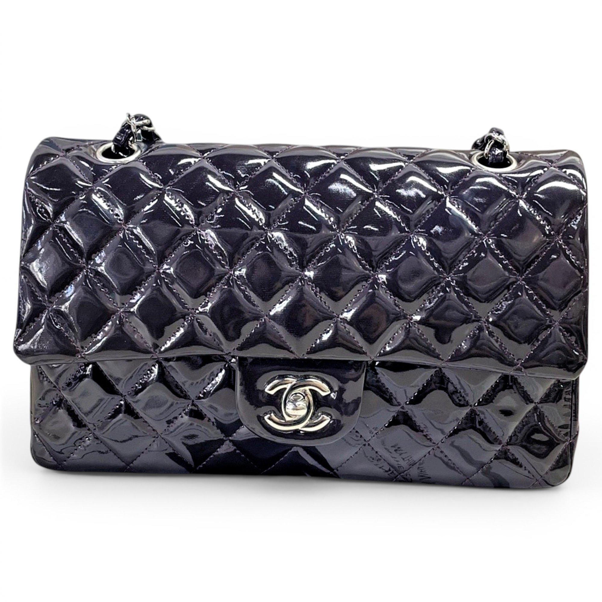 Timeless/Classique patent leather crossbody bag