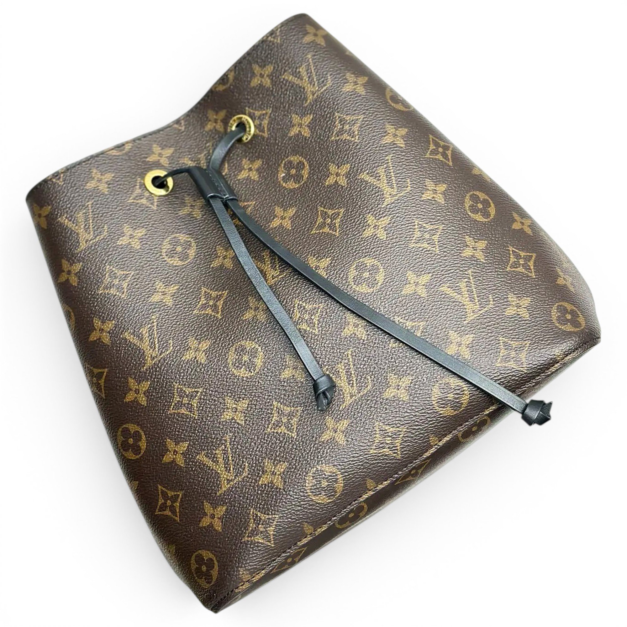 NéoNoé vinyl handbag