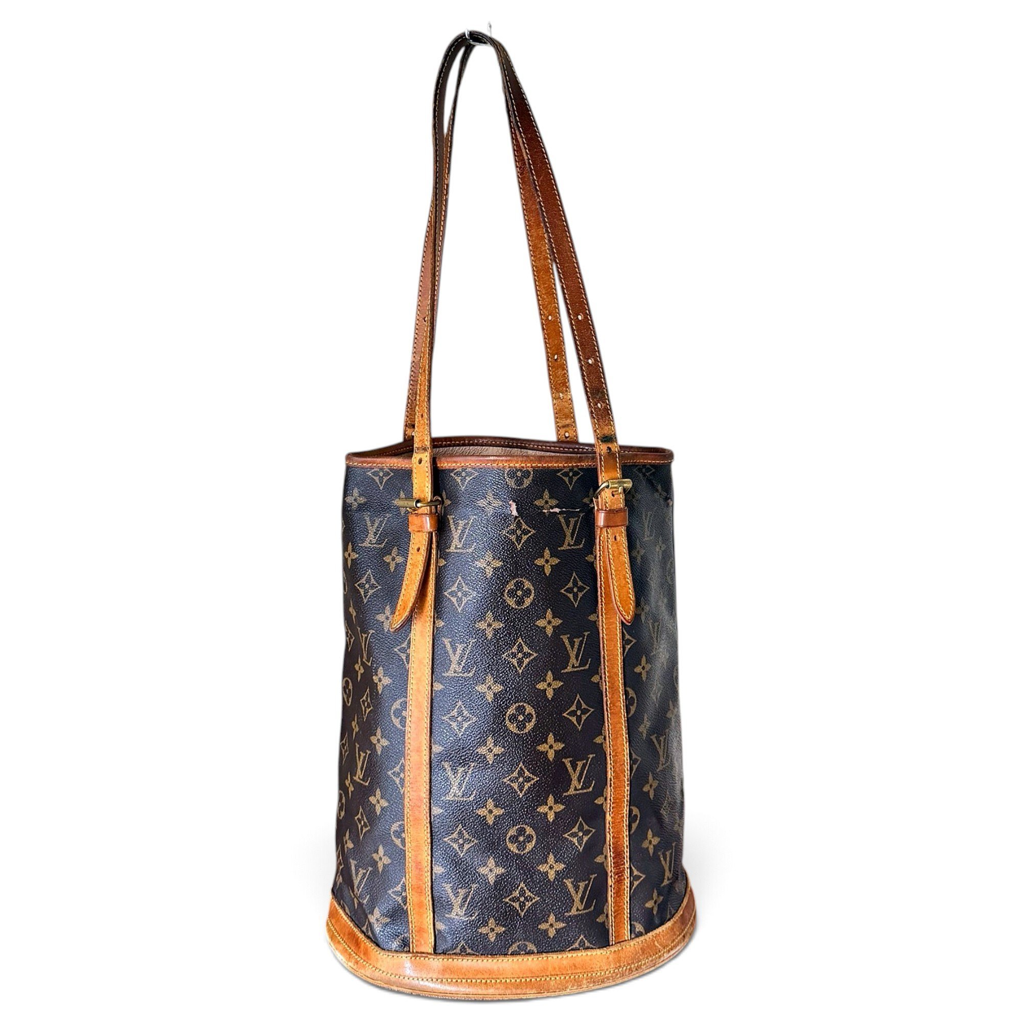 Bucket leather handbag