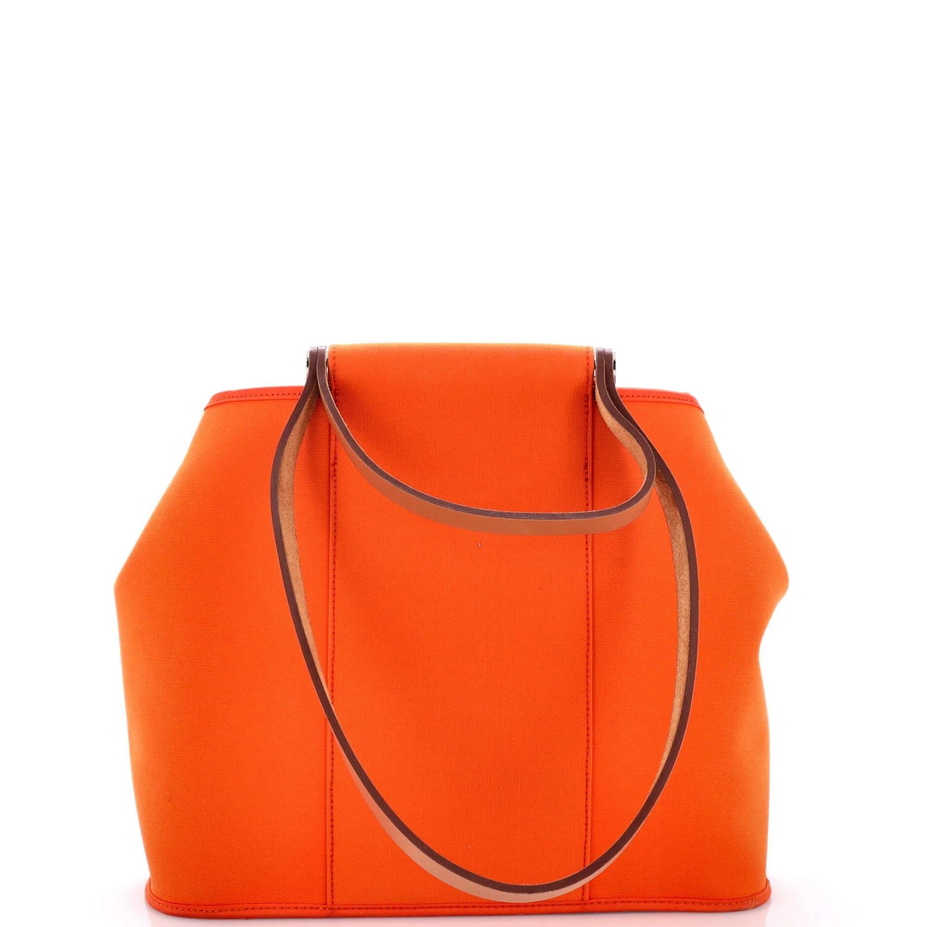 Leather tote