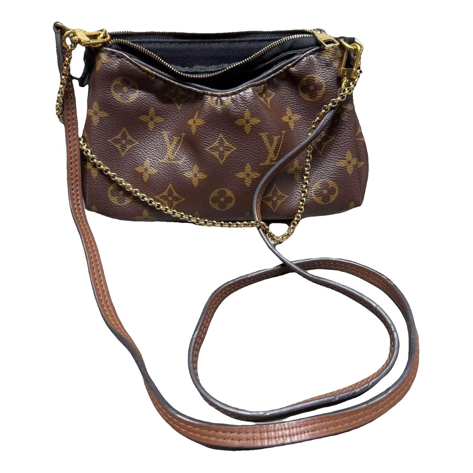 Pallas leather handbag