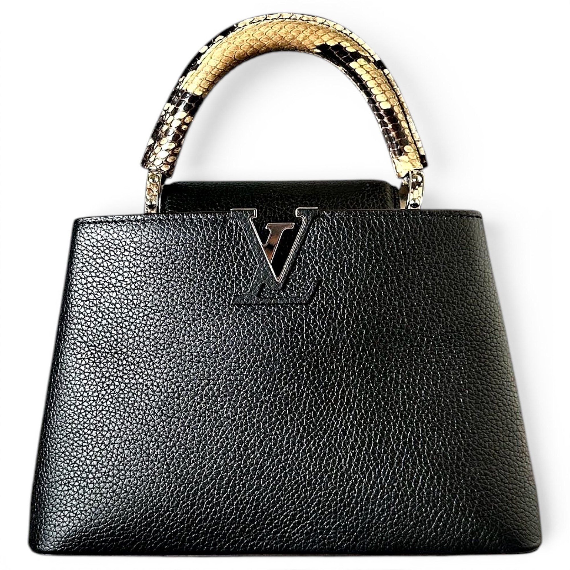 Capucines leather handbag