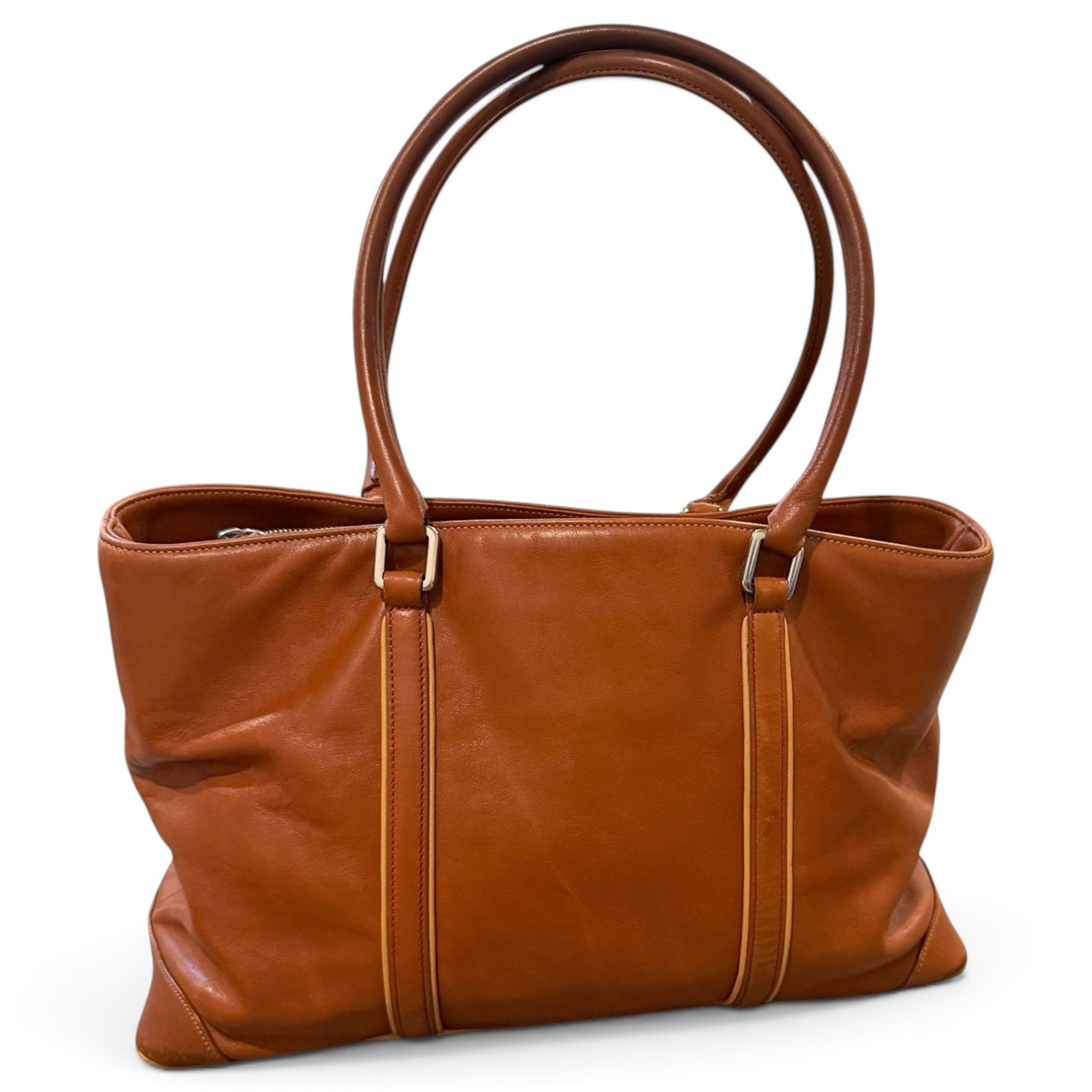 Leather tote