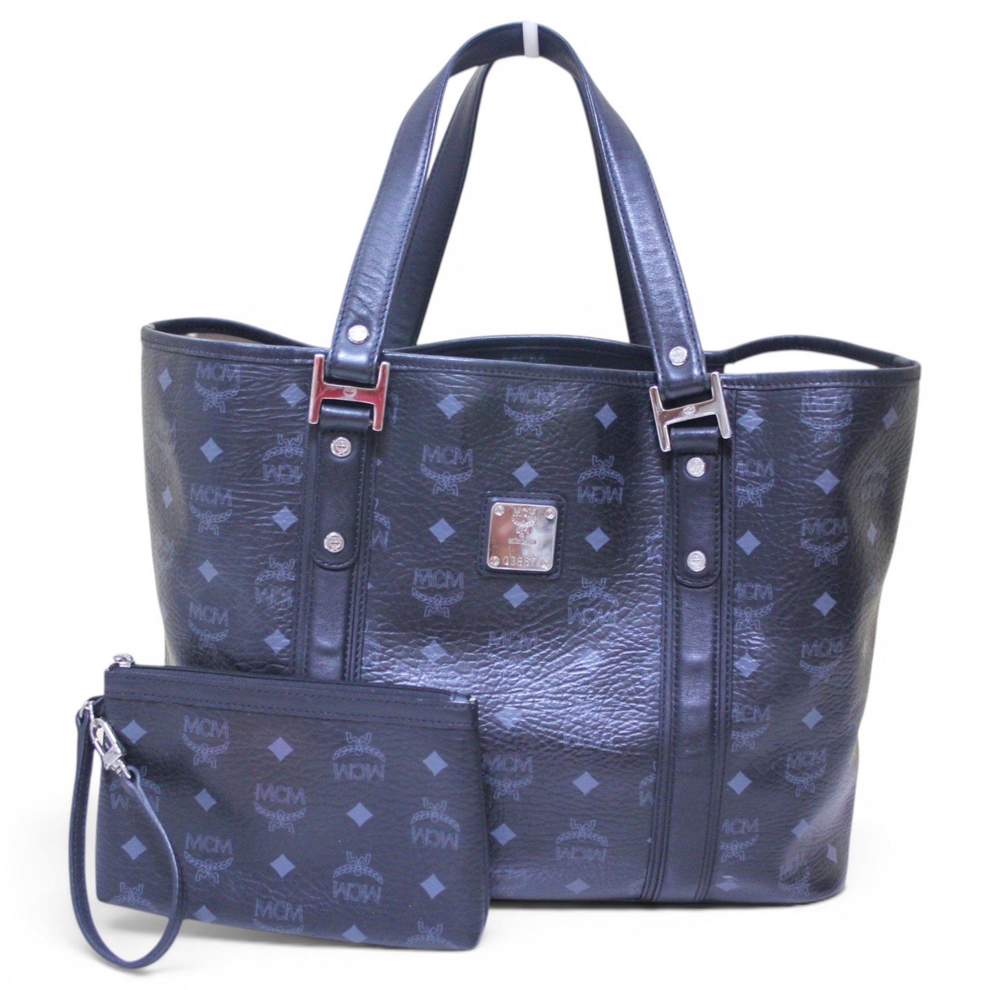 Leather tote