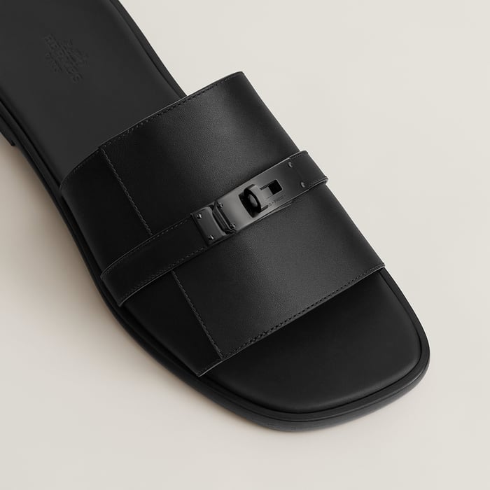 Noir Gabriel Sandal