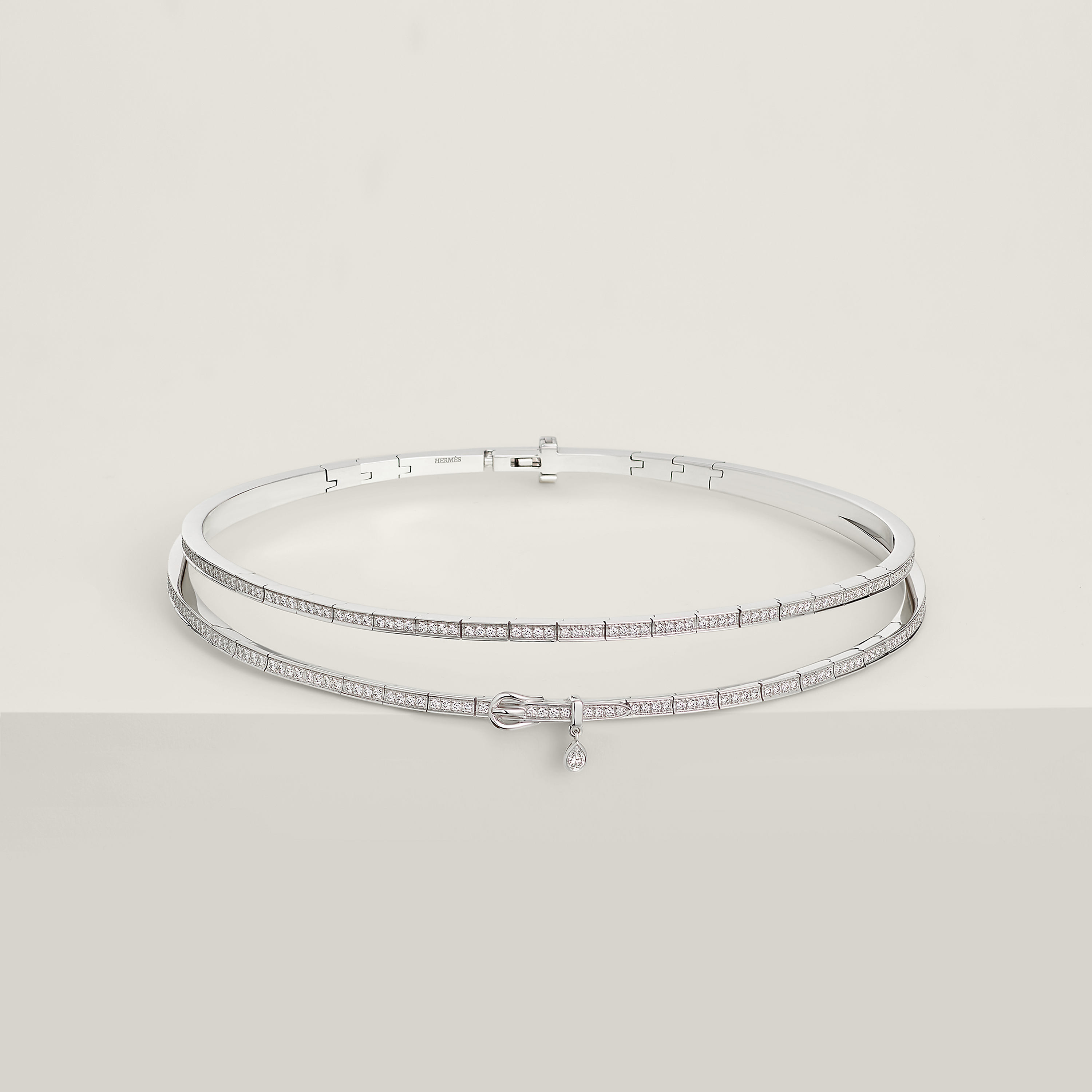 Etriviere choker