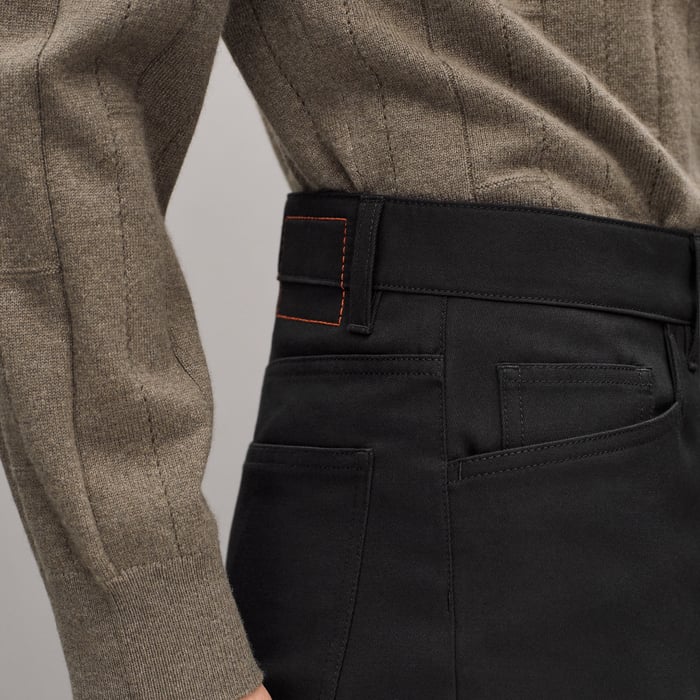 Noir Straight Cut Jeans